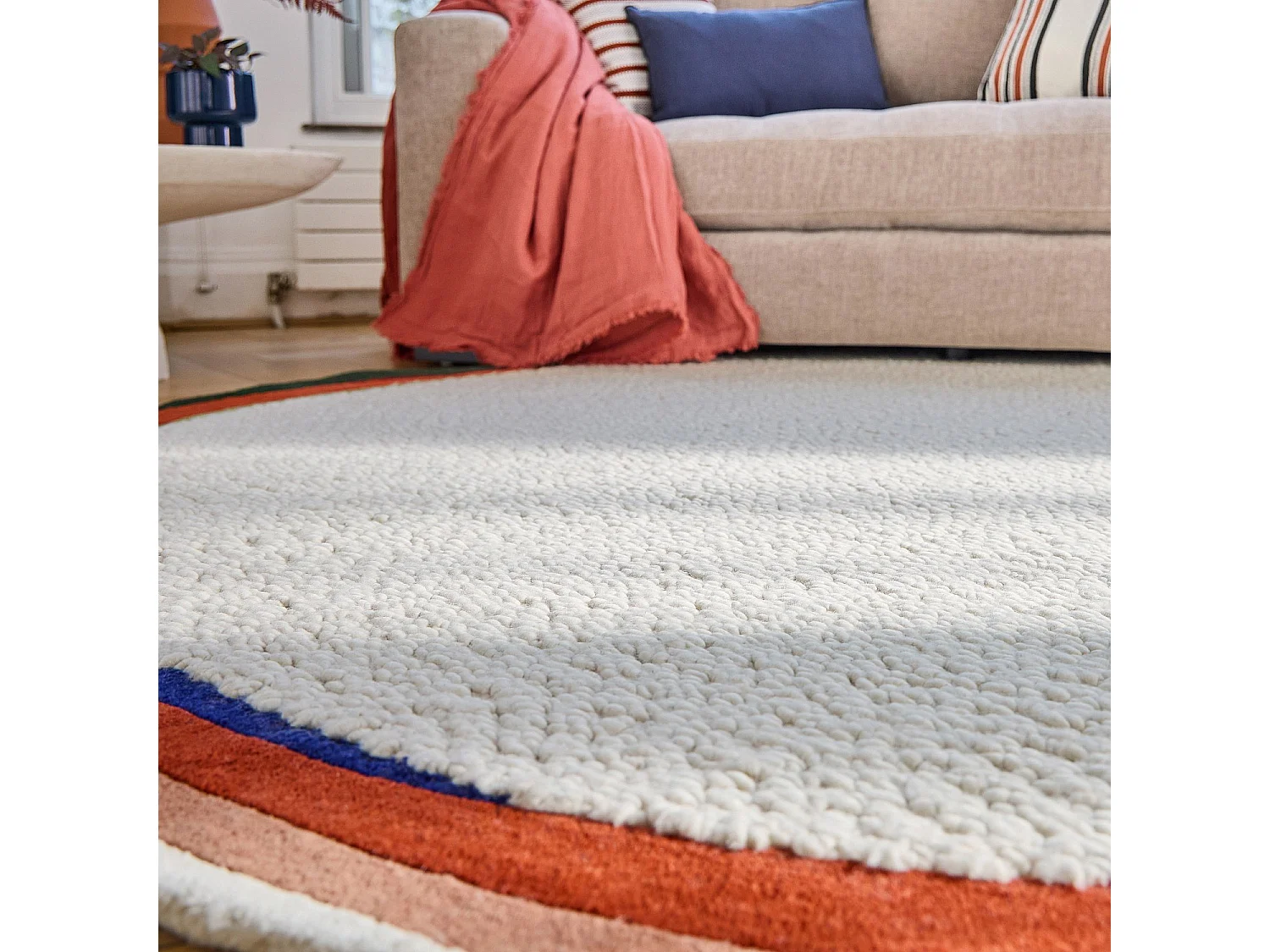 Habitat - Tapis rond tufté en laine - 250 cm - Écru  - Design by Floriane Jacques - Constant