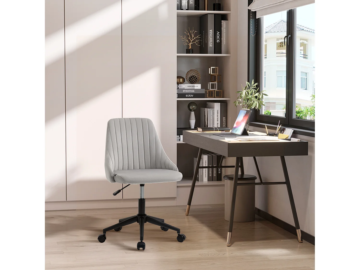 Sedia da ufficio girevole 360° in velluto altezza regolabile