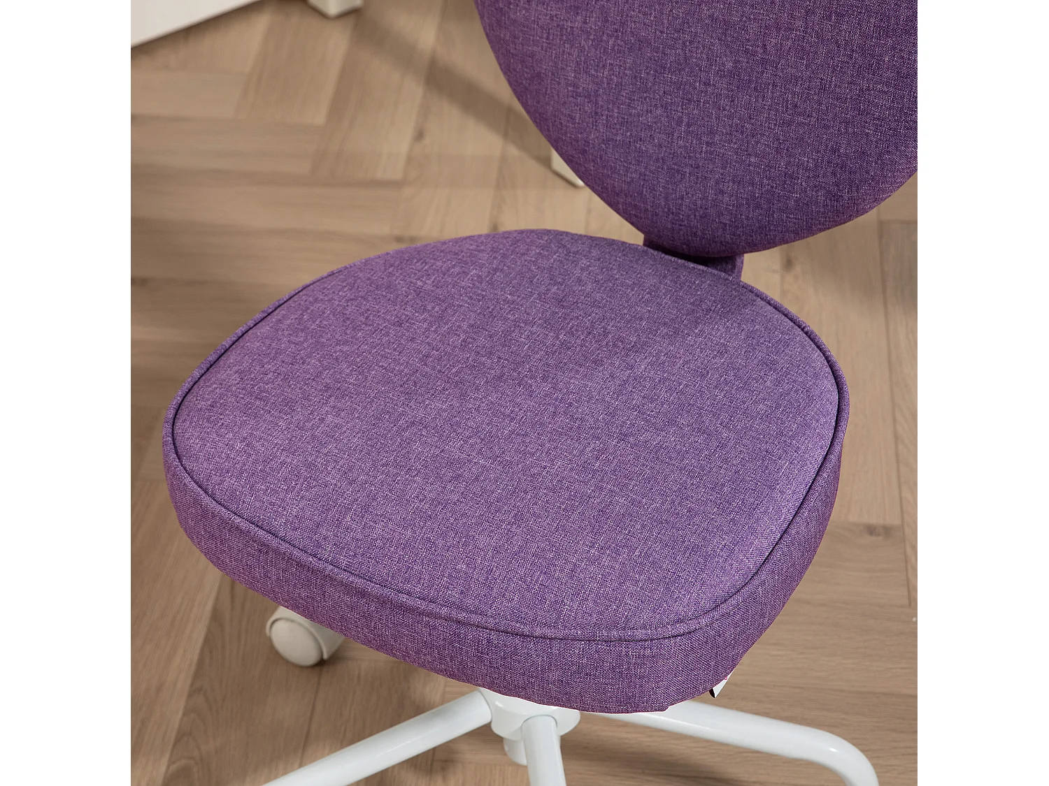 Sedia da scrivania a forma di cuore imbottita in tessuto viola