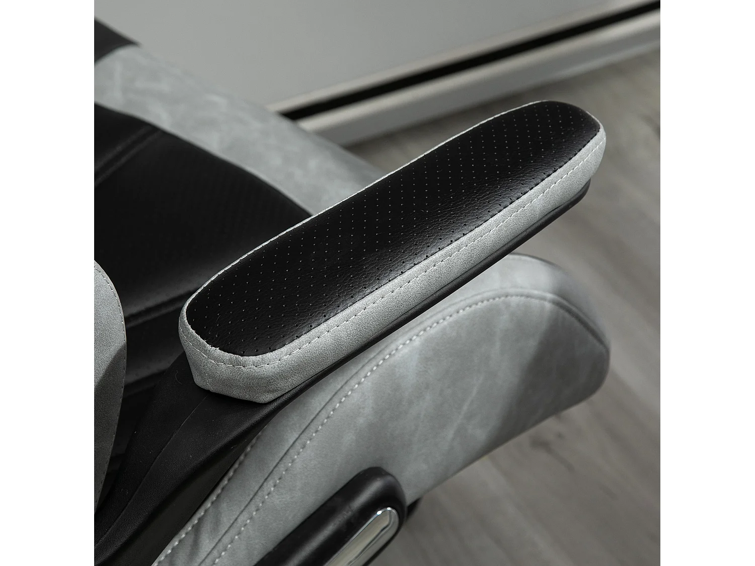 Sedia gaming da ufficio con altezza regolabile in pu grigio