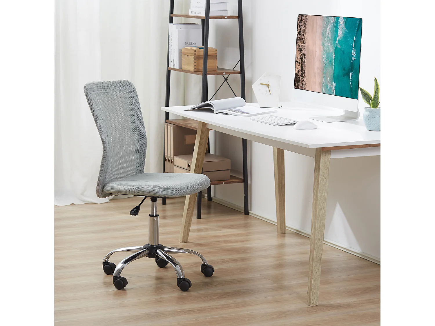 Sedia da ufficio senza braccioli ergonomica in tessuto a rete grigio