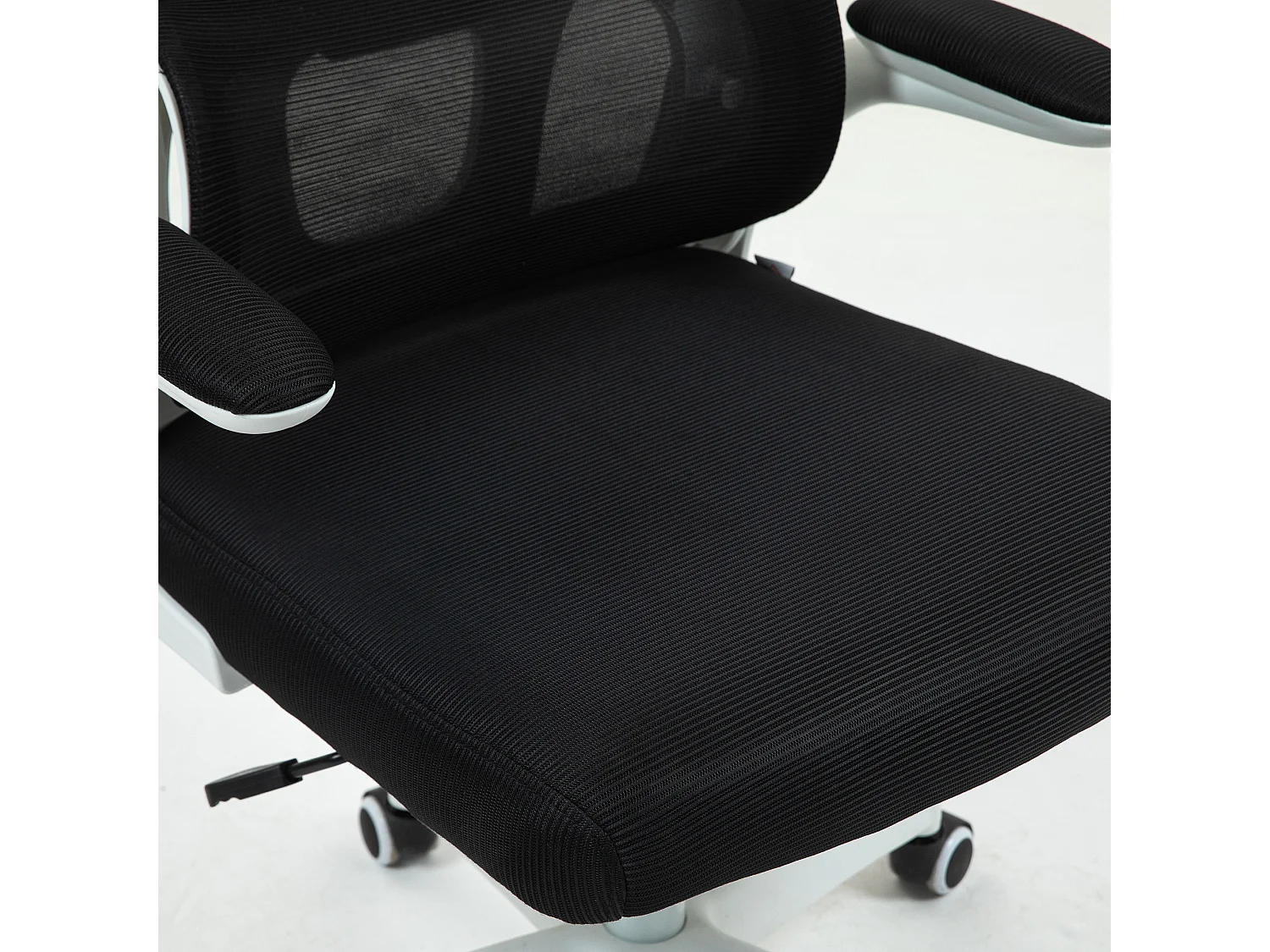 Sedia da ufficio ergonomica con poggiatesta e altezza regolabili nero