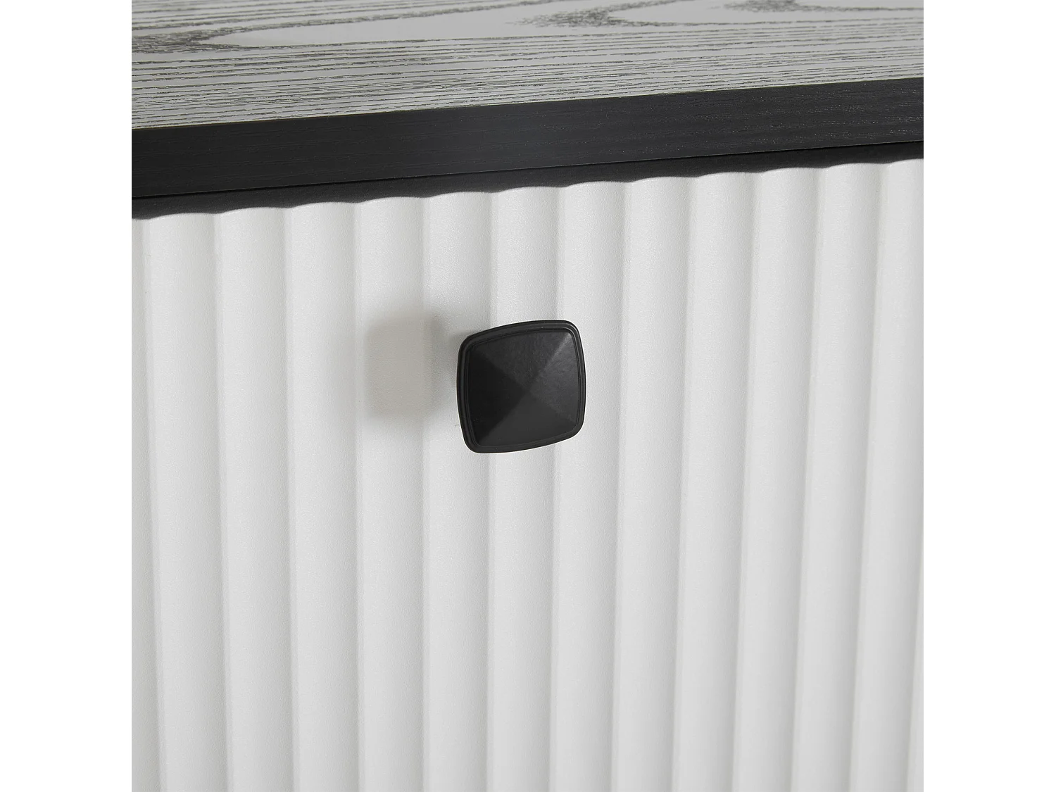 Meuble à chaussures blanc avec 3 abattants, 1 tiroir et 1 porte, style moderne - pour entrée ou salon