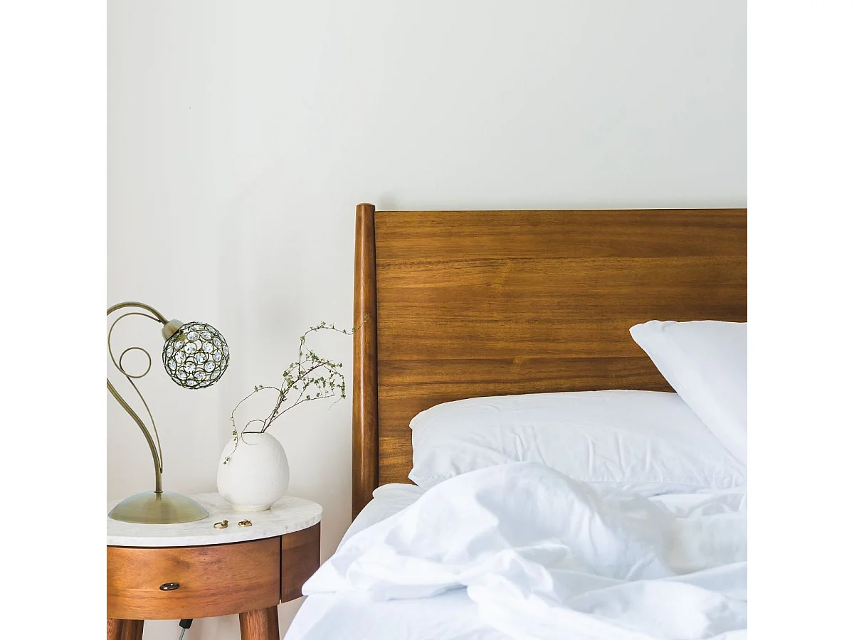 Lámpara de sobremesa Kegan Lumit 33W metal y cristal cuero 33x23x13 cm