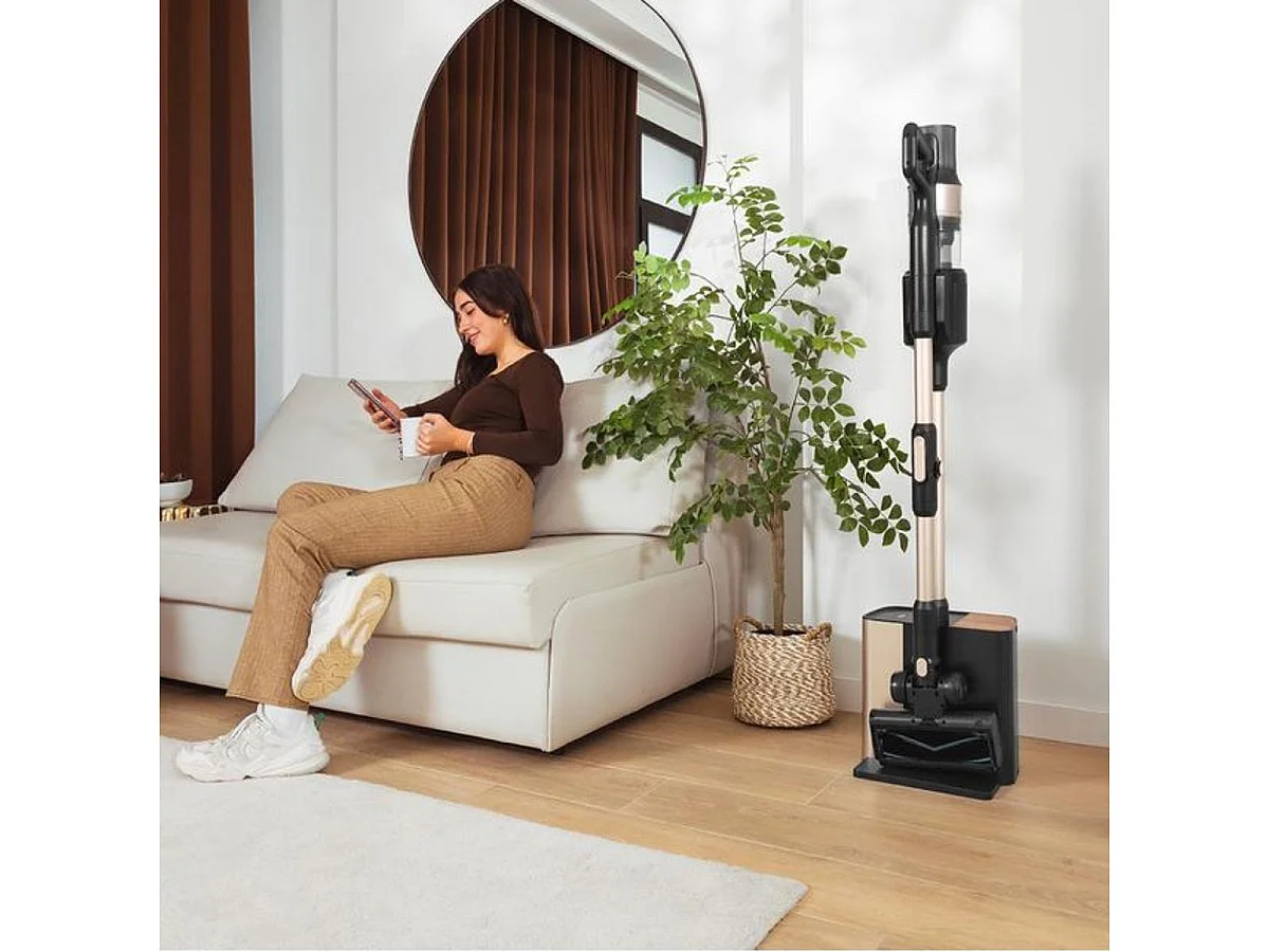 Aspirador vertical Cecotec Conga Rockstar 5500 Hurricane Station Flex 700W base de autovaciado negro