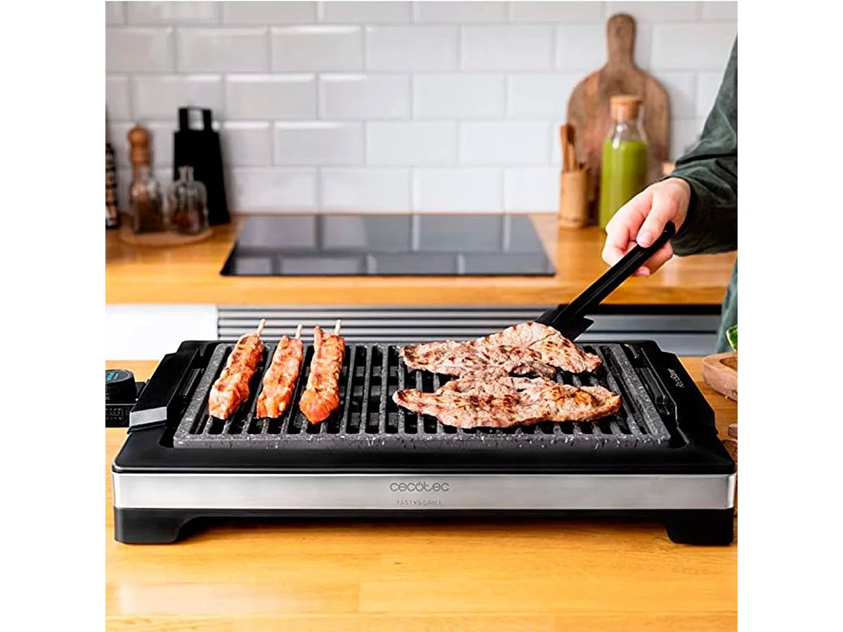 Plancha eléctrica Cecotec Tasty&Grill 2000 Inox LineStone 2000W negro/inox