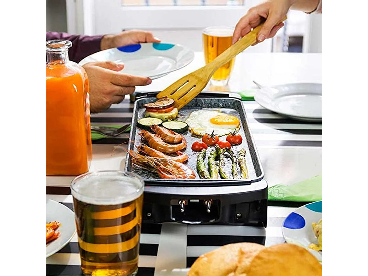 Plancha eléctrica Cecotec Rock&Water 2000 1800W negro/gris