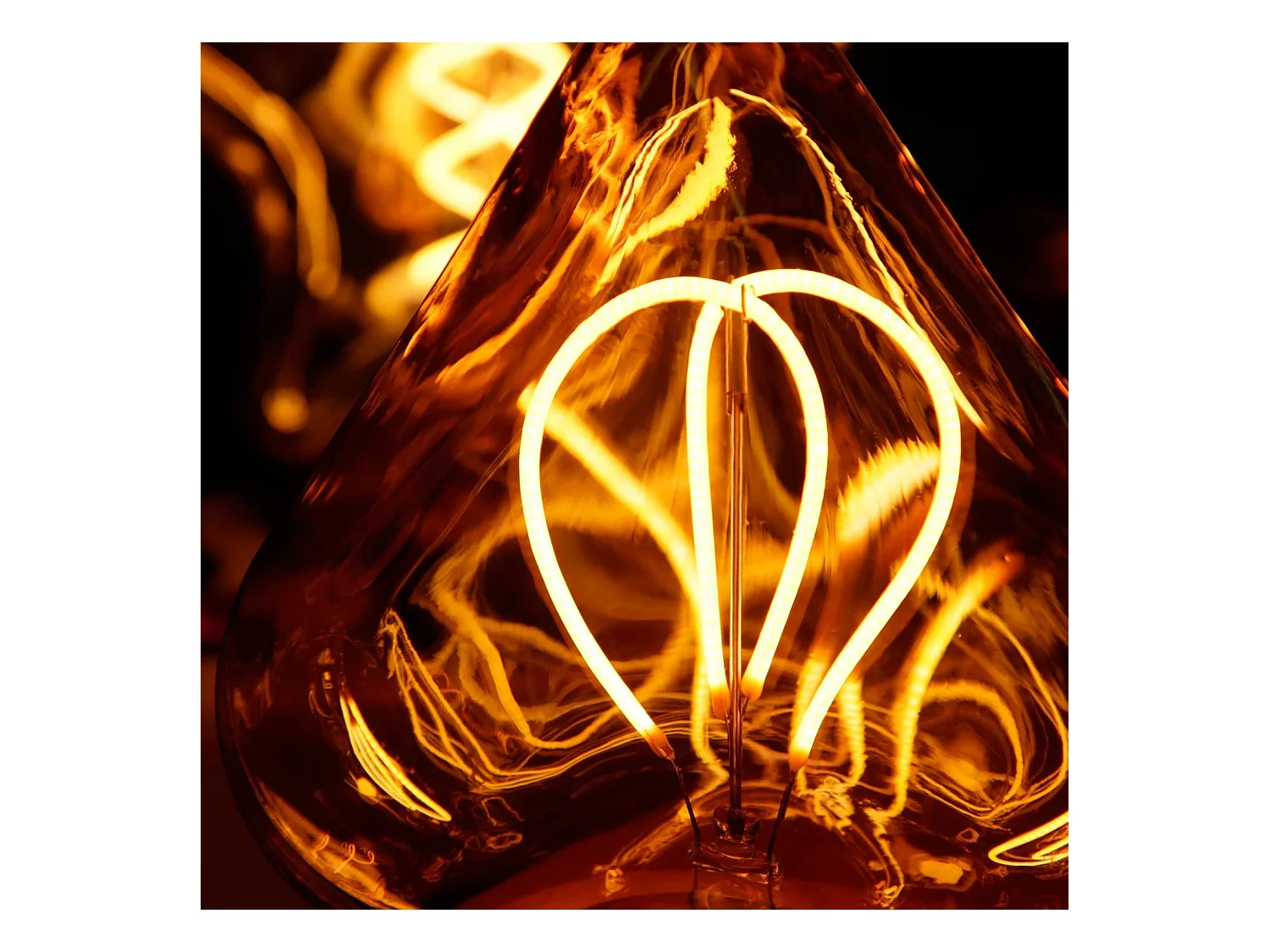 NETTLIFE - Żarówka LED Edison Vintage 3W, lampa żarowa retro E27 w kształcie serca, dekoracyjna, ciepła biel, nieściemnialna