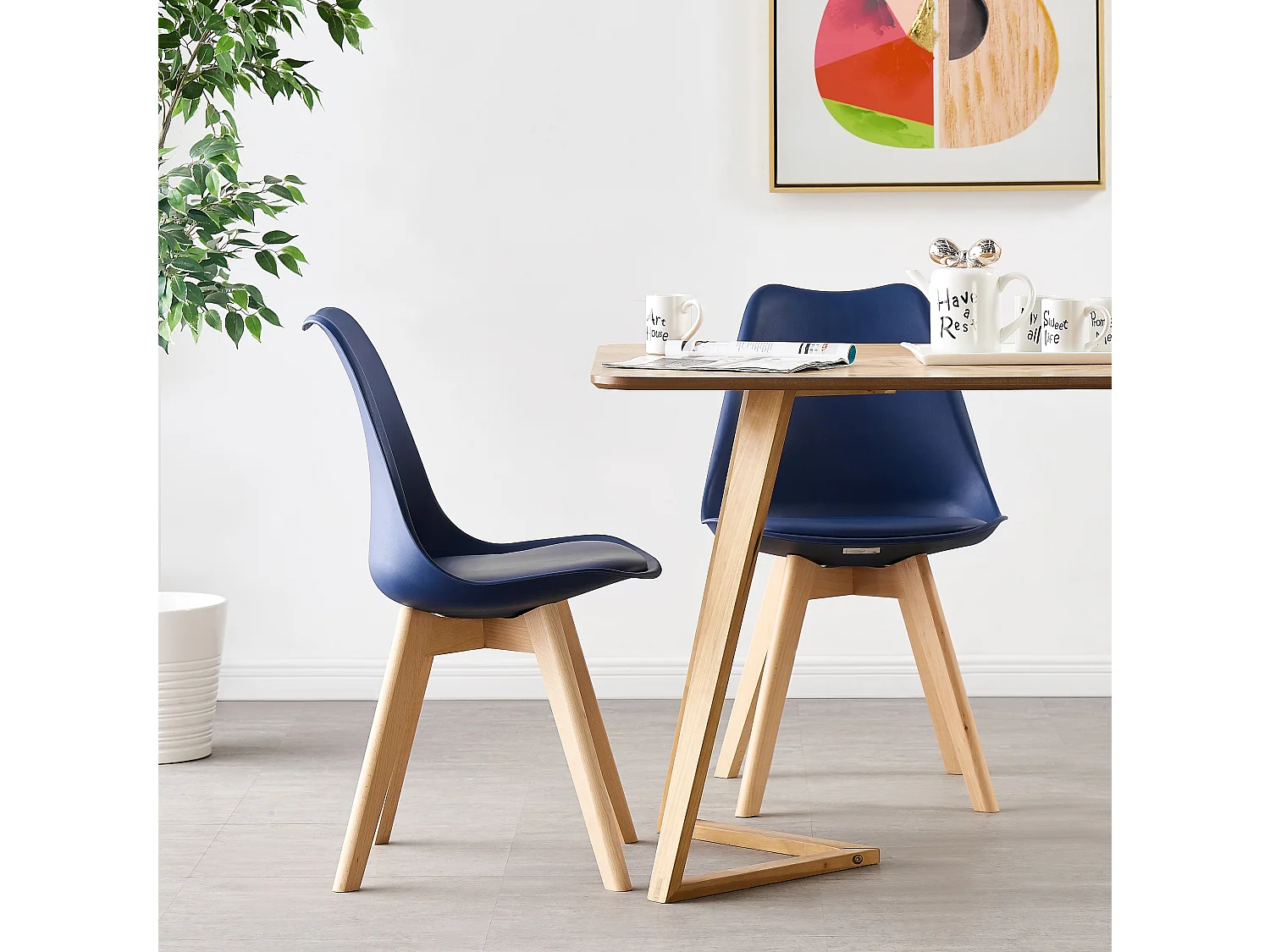 Ensemble de 4 Chaises de Salle à Manger Lorenzo avec Siège en Similicuir Élégant et Pieds en Bois Massif - Parfait pour Salle à Manger, Salon - Bleu