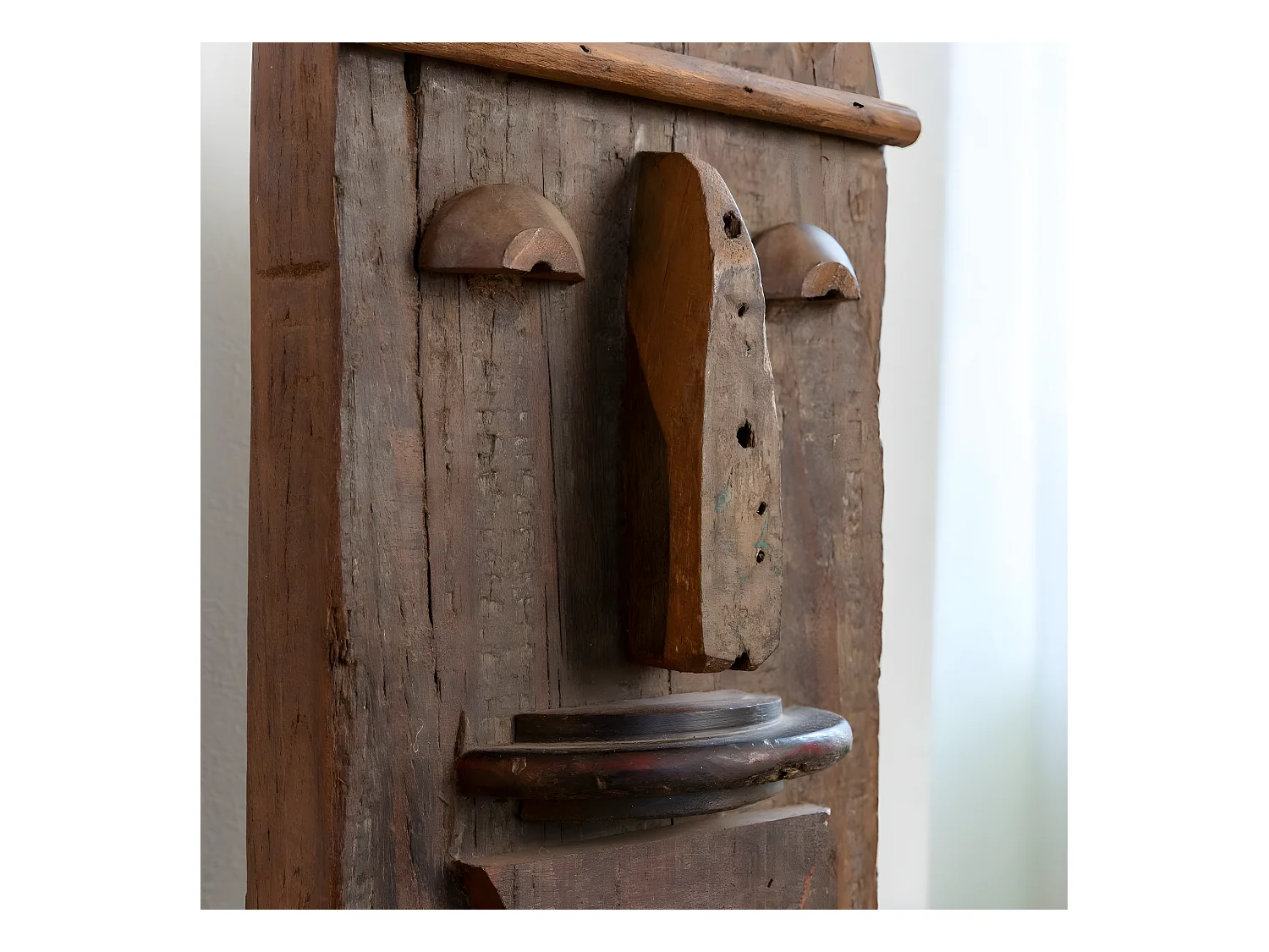 Sculpture visage en bois Liséa
