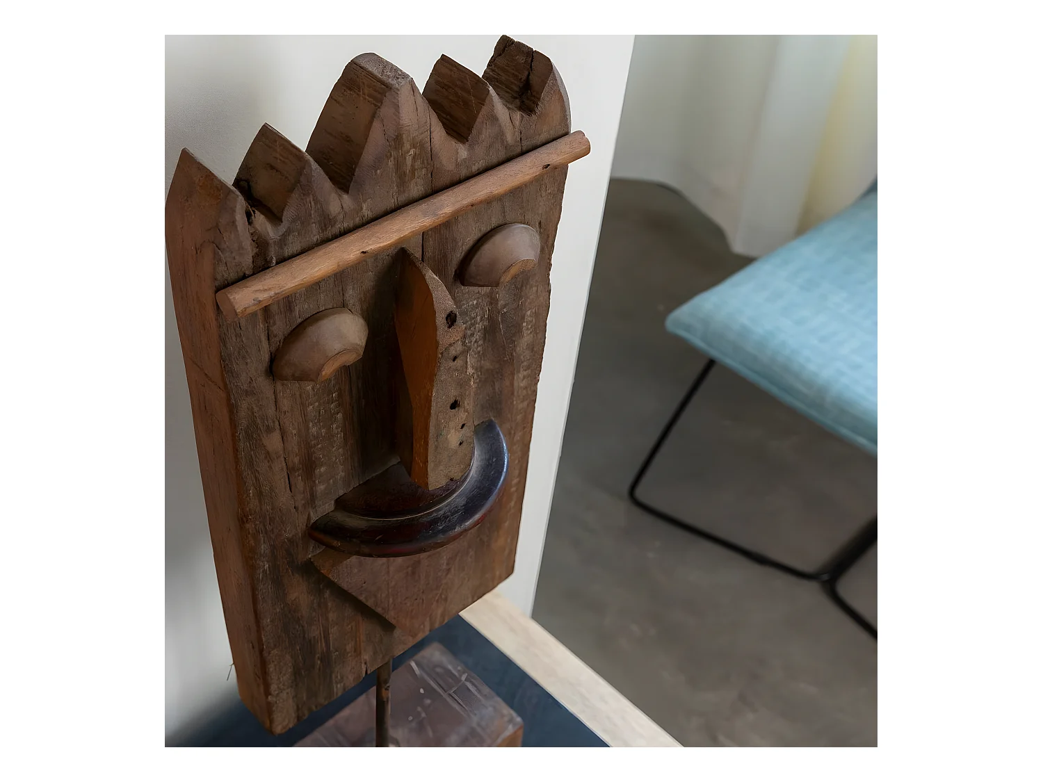 Sculpture visage en bois Liséa