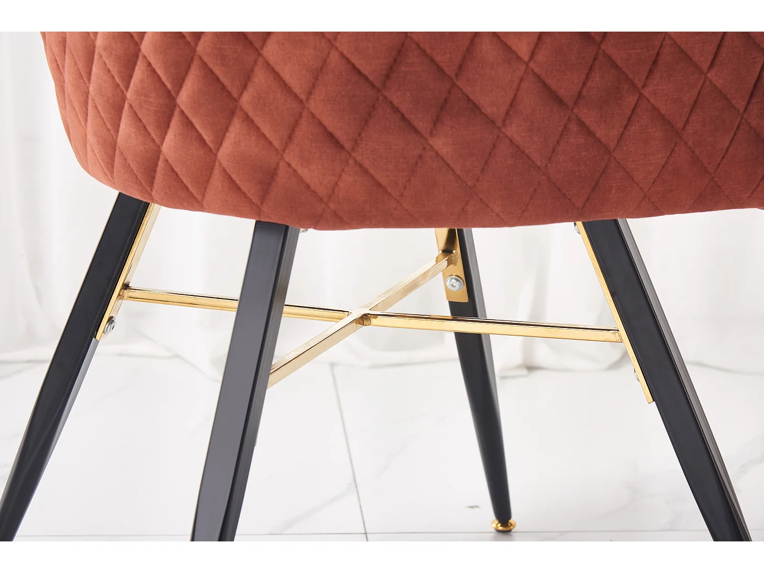 VITTORIO - Lot de 4 Fauteuils Chaises de Salle à Manger en Velours - Pieds Noirs et Dorés en Acier Inoxydable - Terracotta