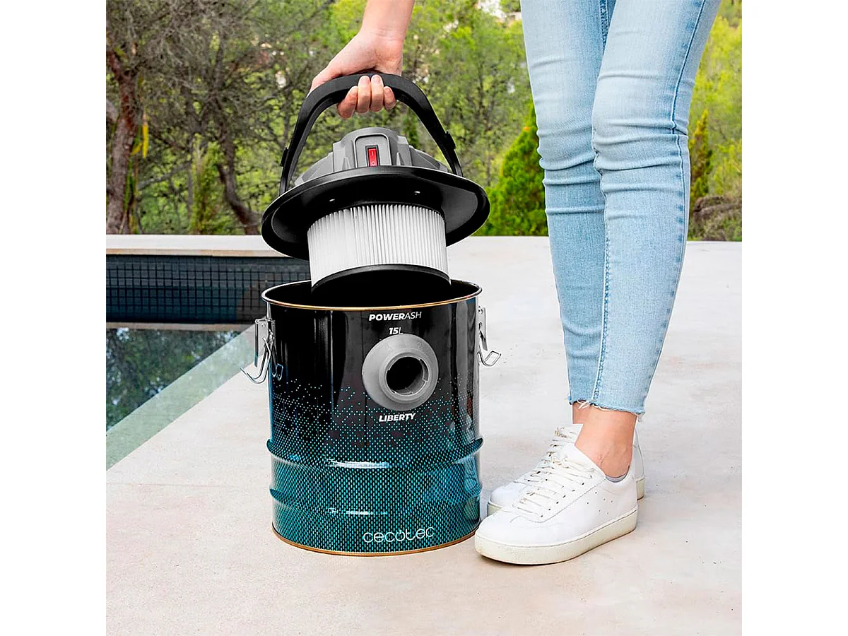 Aspirador de cenizas Cecotec Conga Ash 7000 Liberty 120W 15L negro