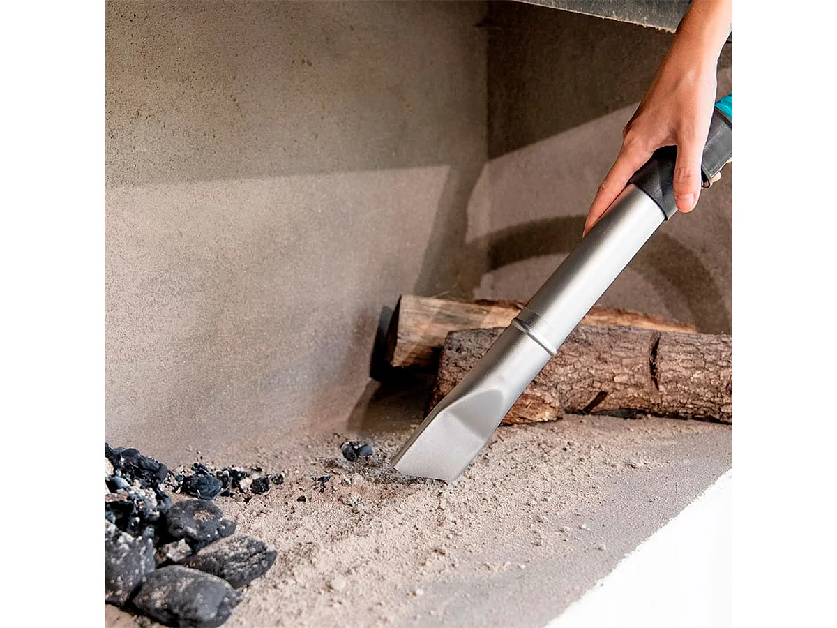 Aspirador de cenizas Cecotec Conga Ash 7000 Liberty 120W 15L negro