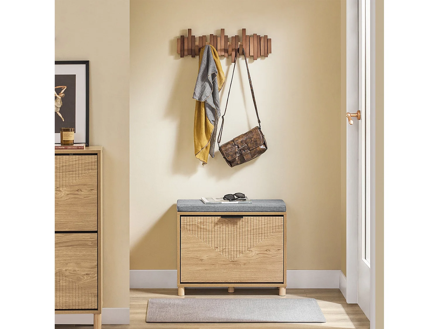 SoBuy ławka wejściowa wąska oszczędzająca miejsce z poduszką do przechowywania jasne drewno i szary 60x24x50cm