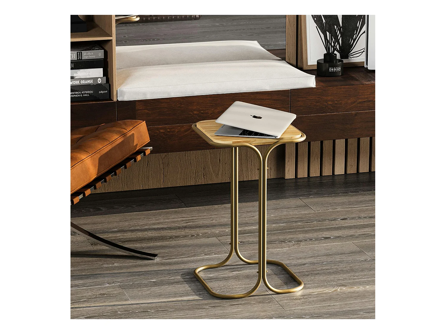 Petite table d'appoint dorée carrée - plateau bois clair JENA