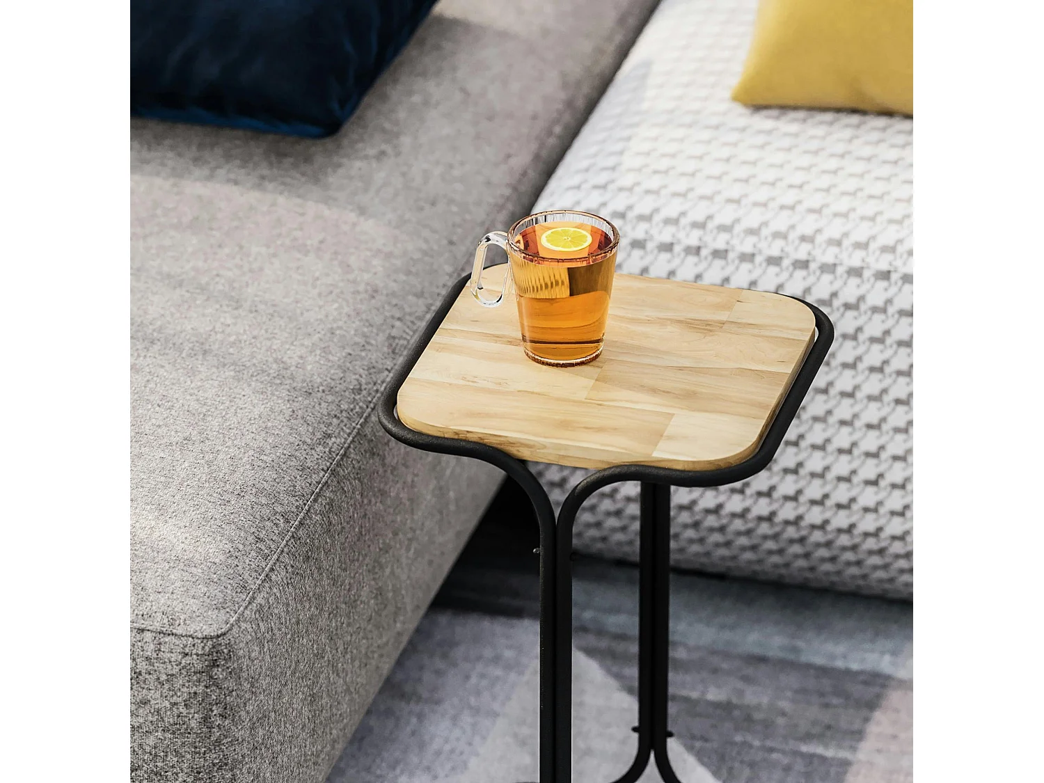 Table d'appoint noire - plateau en bois clair carré JENA