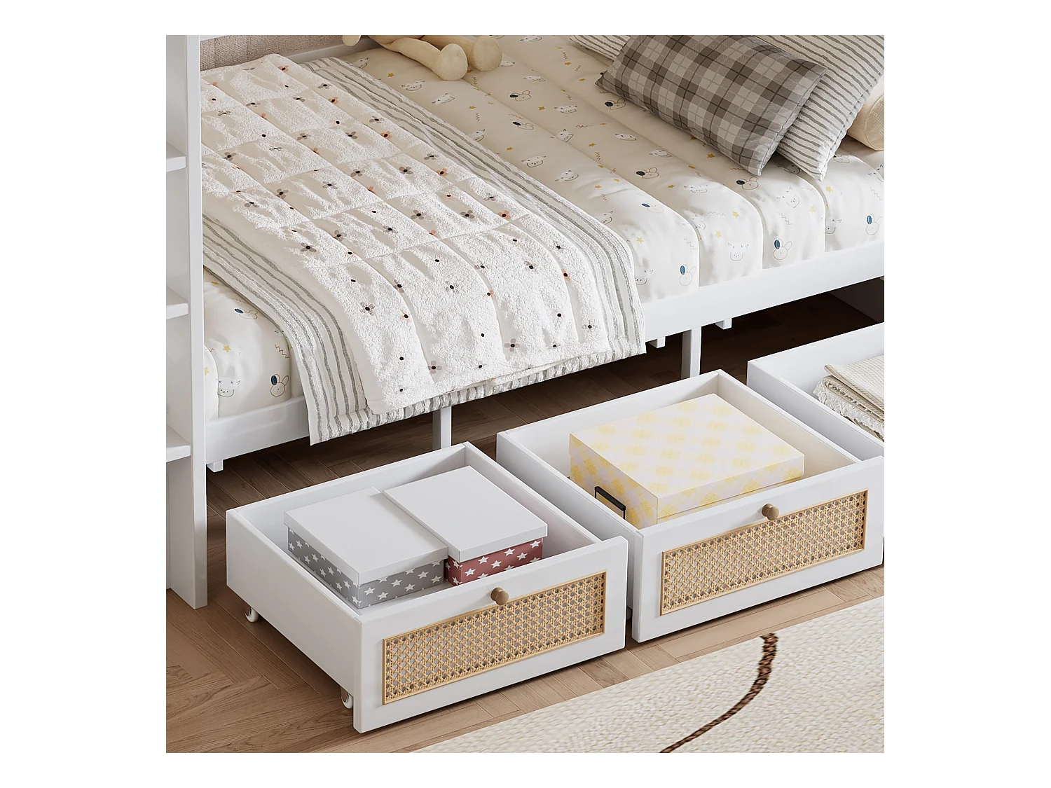 Lit superposé 90x200 cm - avec 3 tiroirs - avec échelle de sécurité - avec clôture en rotin - Bois massif + MDF - Blanc + Naturel