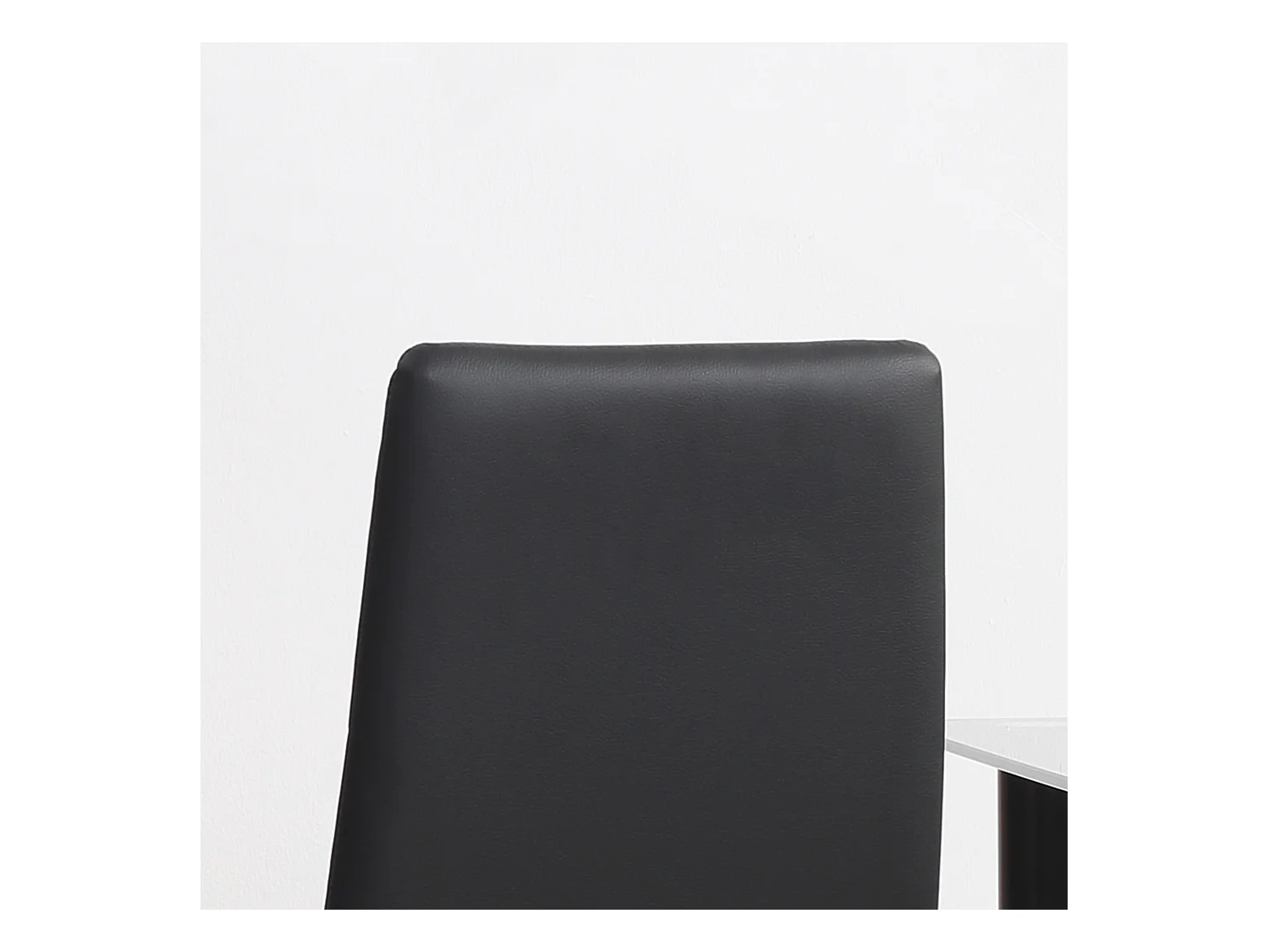 Set di 4 sedie da cucina con schienale alto finta pelle nera