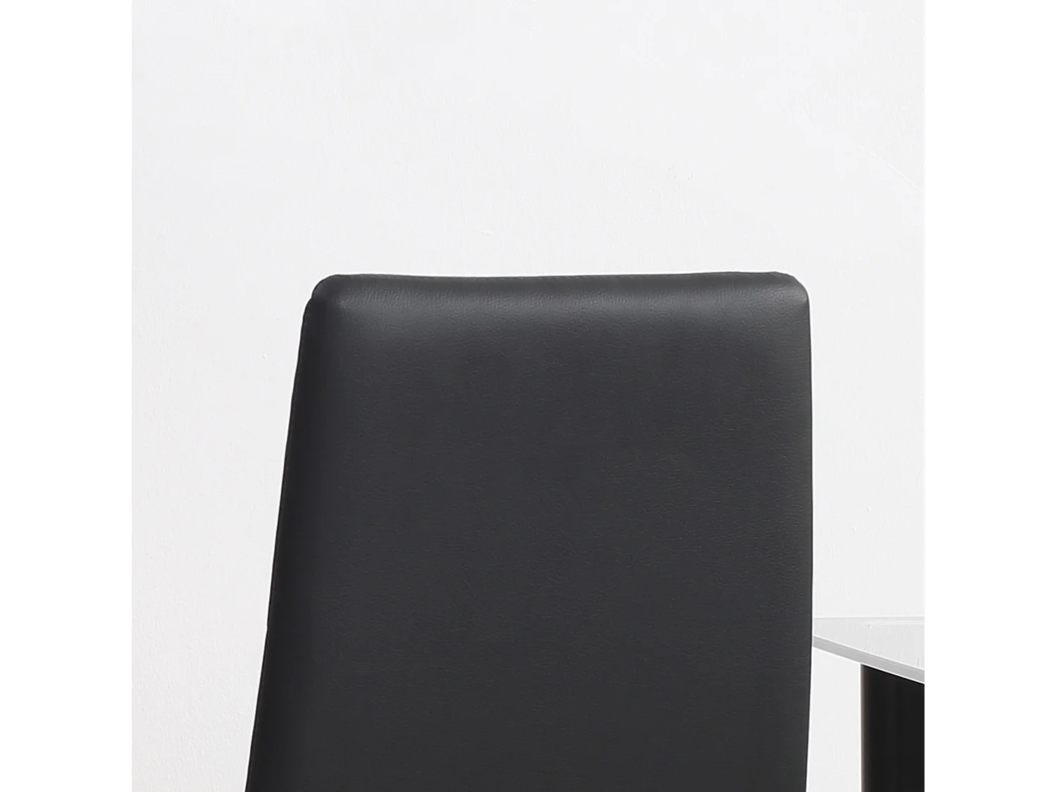 Set di 4 sedie da cucina con schienale alto finta pelle nera