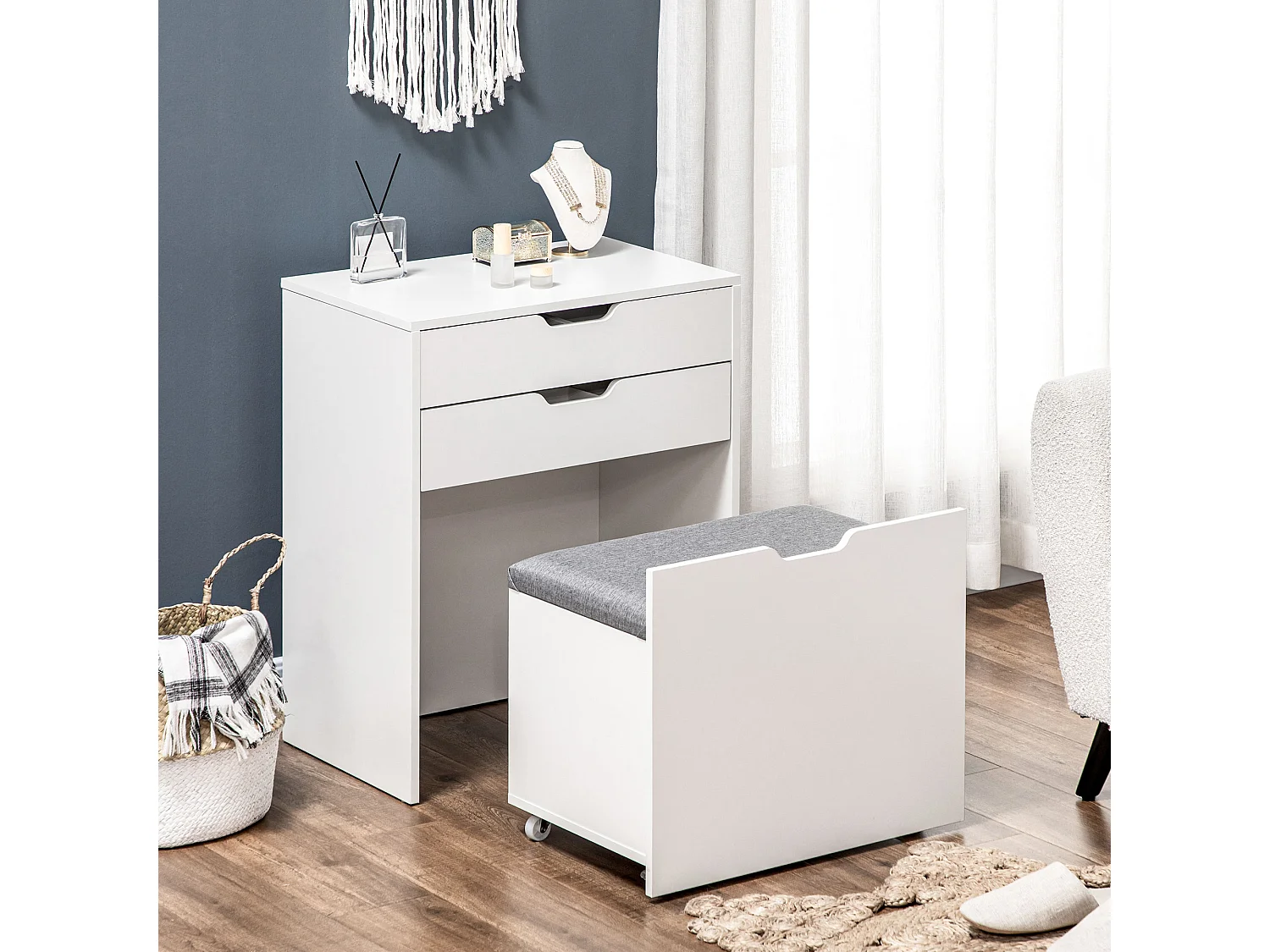 Toeletta da camera con specchiera cassetto e sgabello in legno