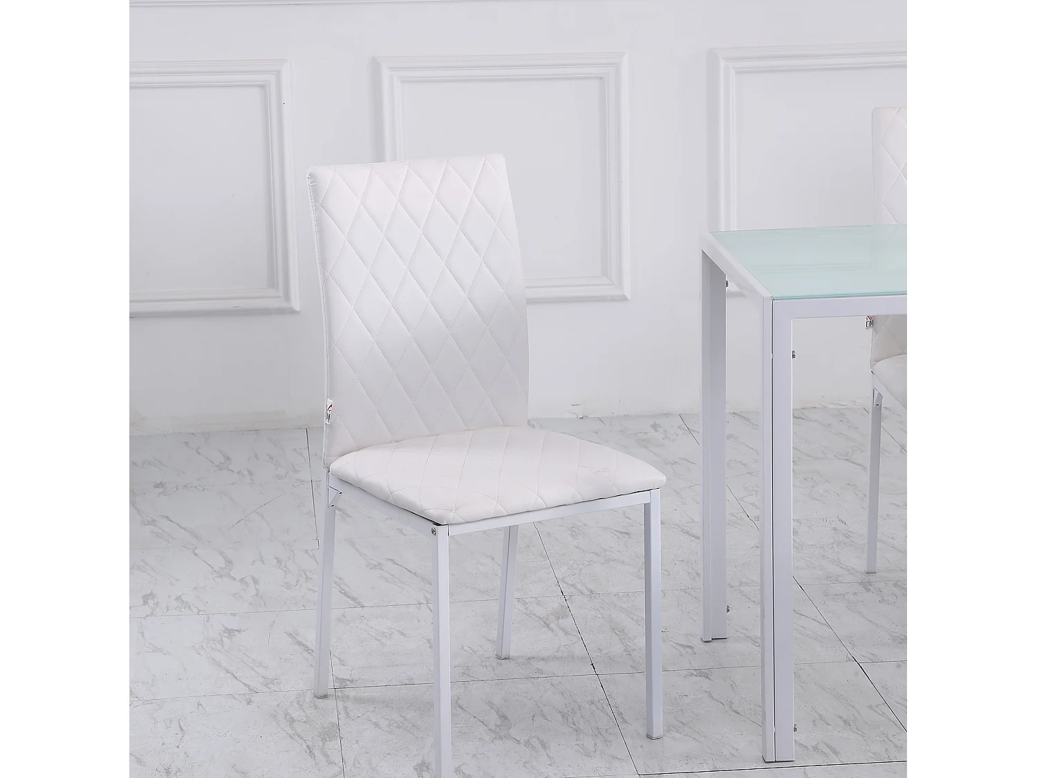 Set 4 sedie imbottite 41x50x91cm in similpelle bianca