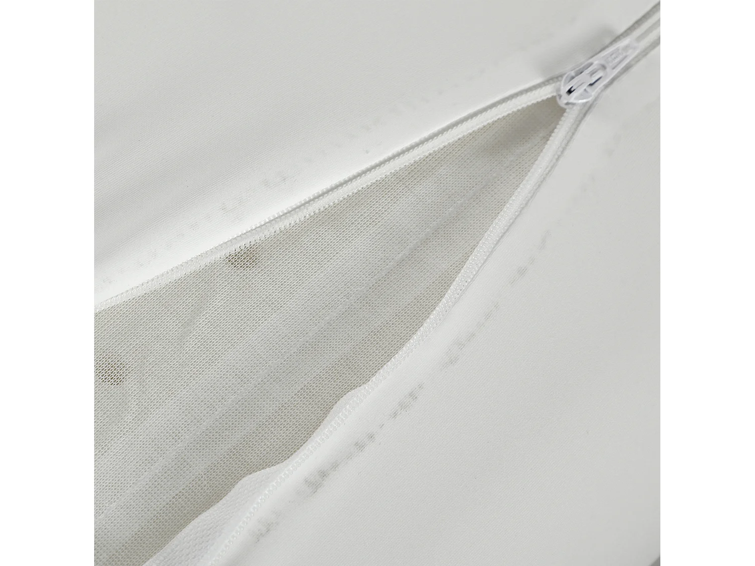 Cuscino cervicale in memory foam a doppia altezza 60x40x10/12 cm crema