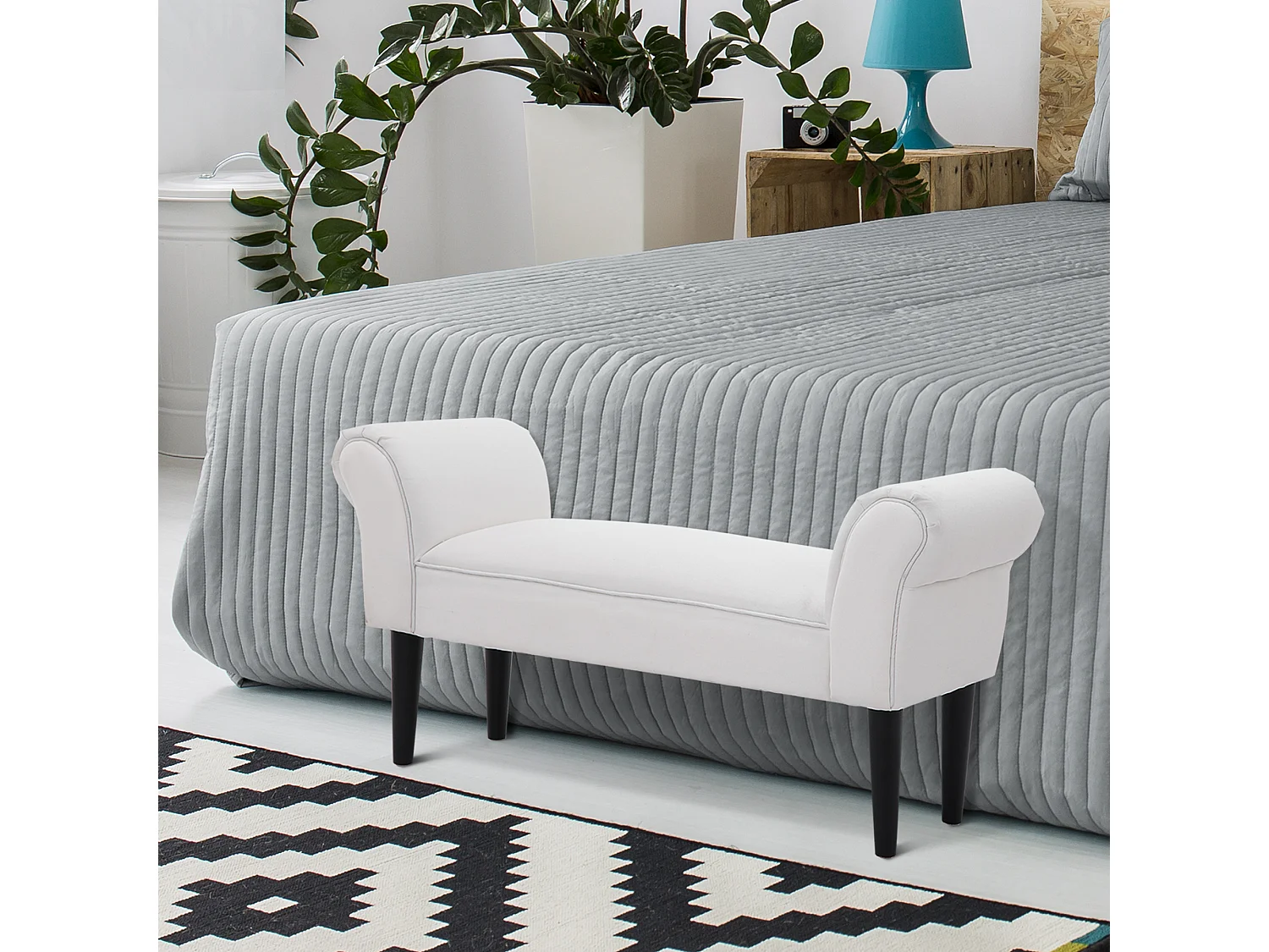 Panca fondo letto imbottita con braccioli arrotolati bianco