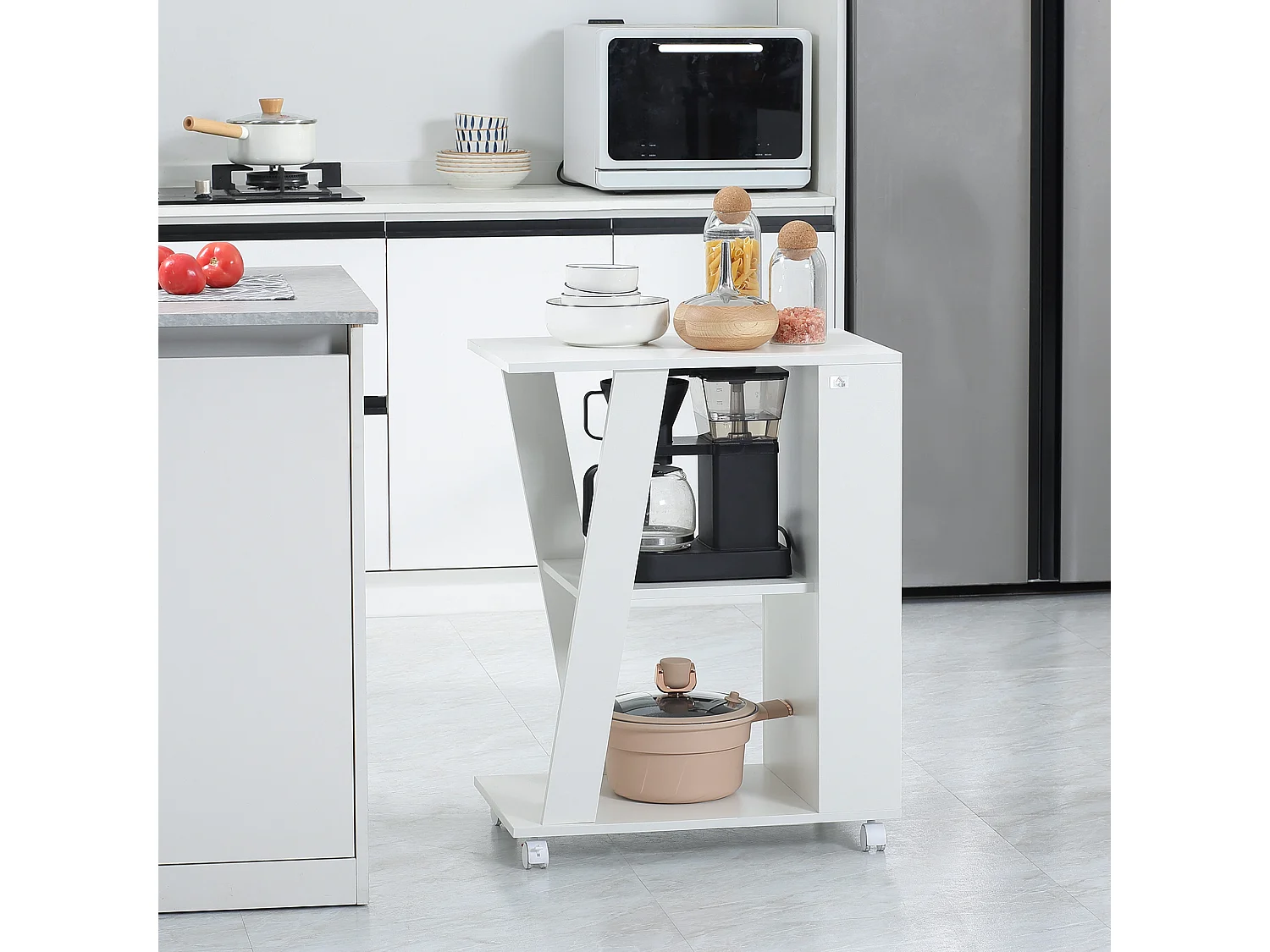 Carrello portavivande da cucina in legno con ripiani e ruote