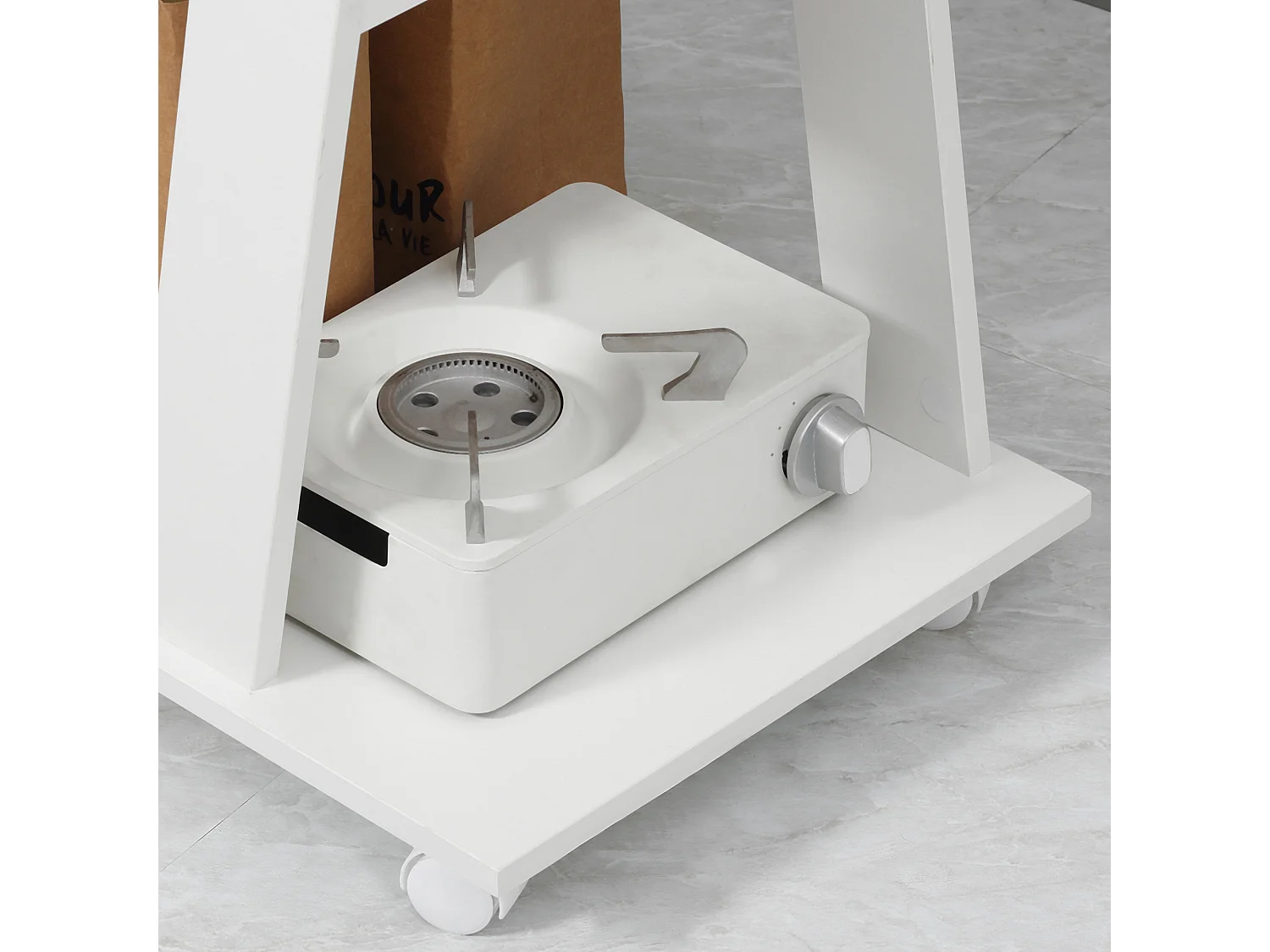 Carrello portavivande da cucina in legno con ripiani e ruote