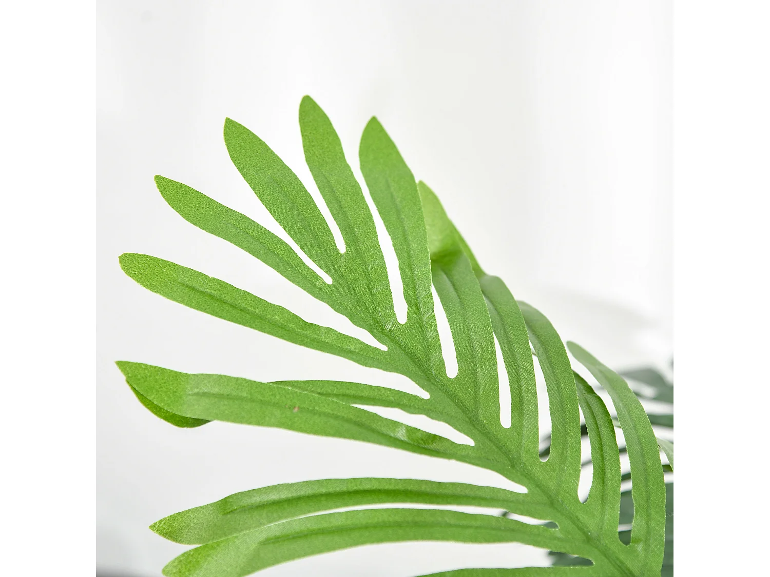 Palma in plastica decorativa con vaso in pe verde