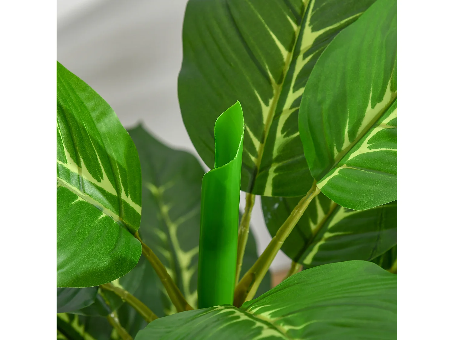 Pianta verde artificiale 95 cm da 33 foglie per interni ed esterni