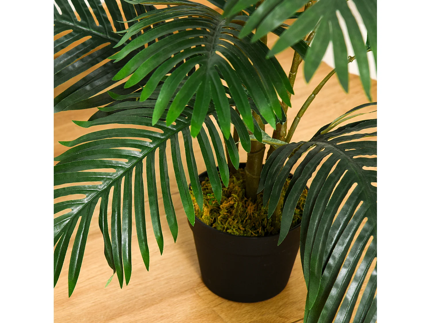 Palma in plastica decorativa con vaso in pe verde