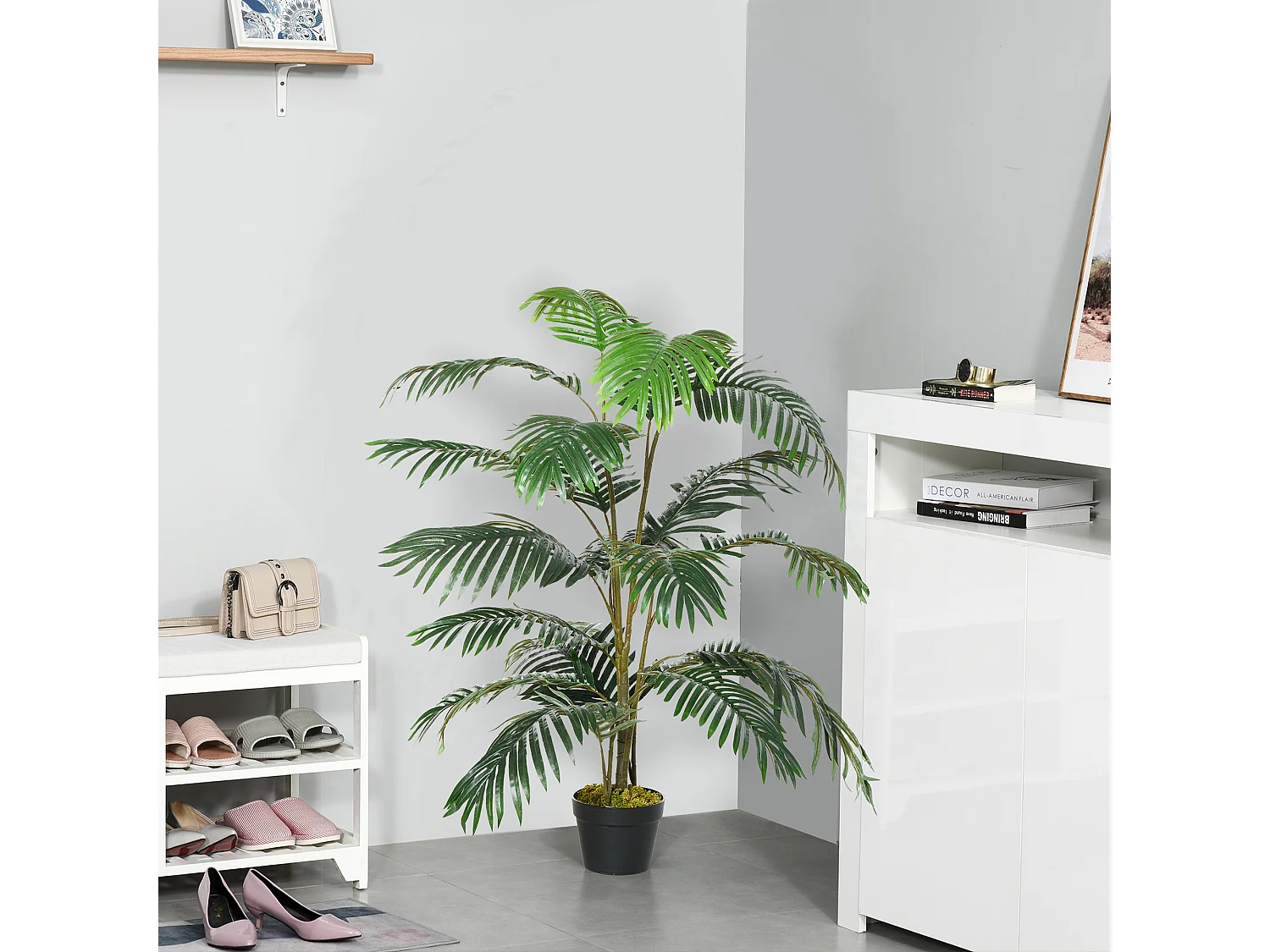 Palma in plastica decorativa con vaso in pe verde