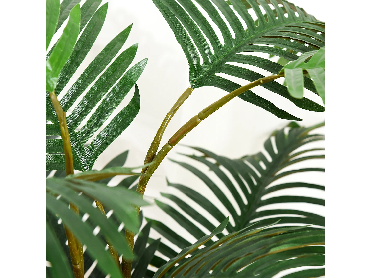 Palma in plastica decorativa con vaso in pe verde