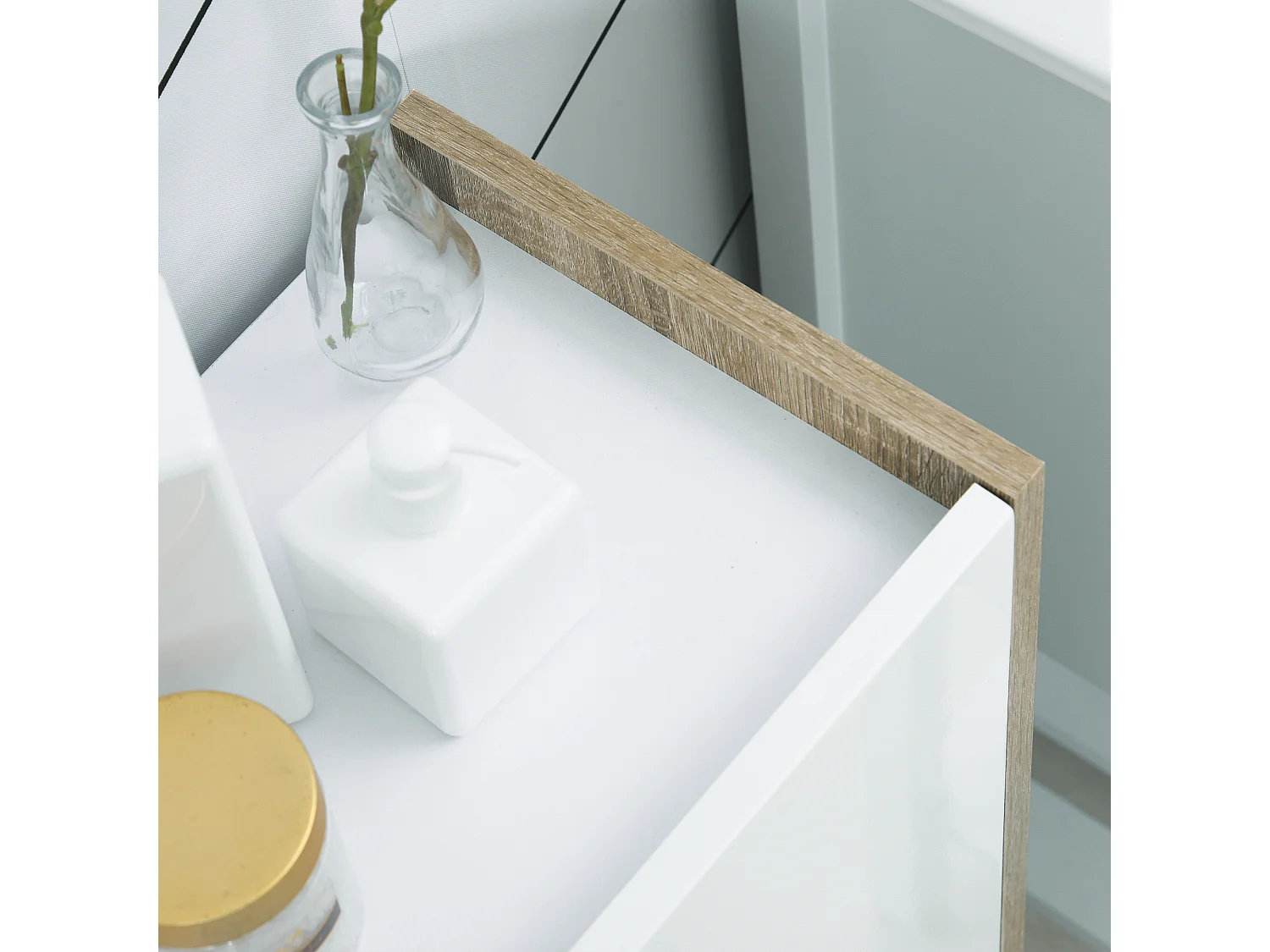 Armadietto a due ante per bagno ingresso o camera in legno