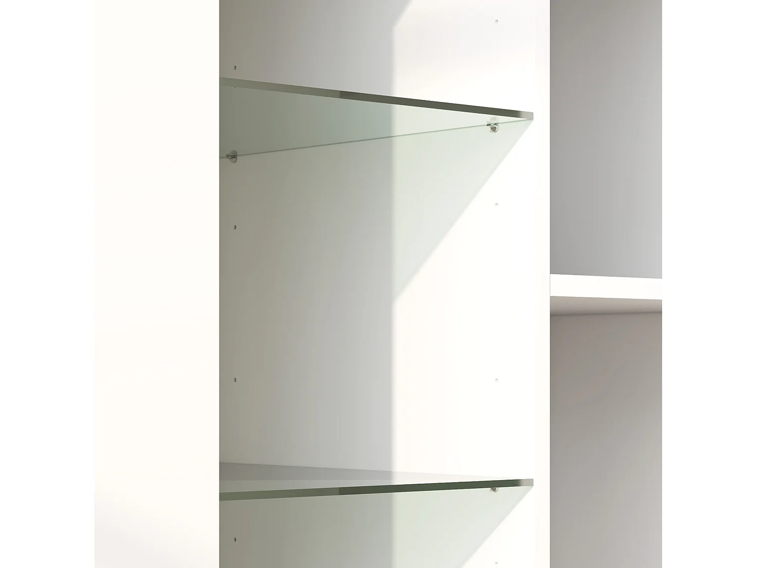 Mobile contenitore a led con 3 ripiani aperti e armadietto bianco