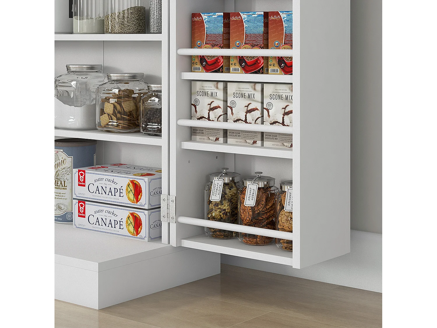 Armadio da cucina con 5 ripiani centrali e 12 ripiani laterali