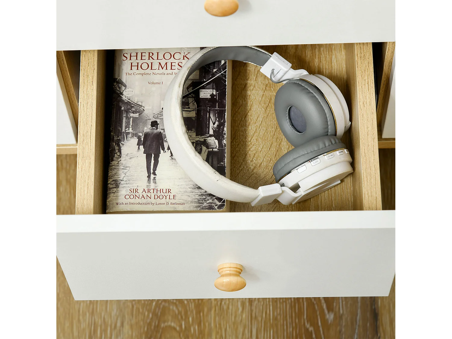 Credenza moderna con 3 cassetti e 2 armadietti a 2 livelli