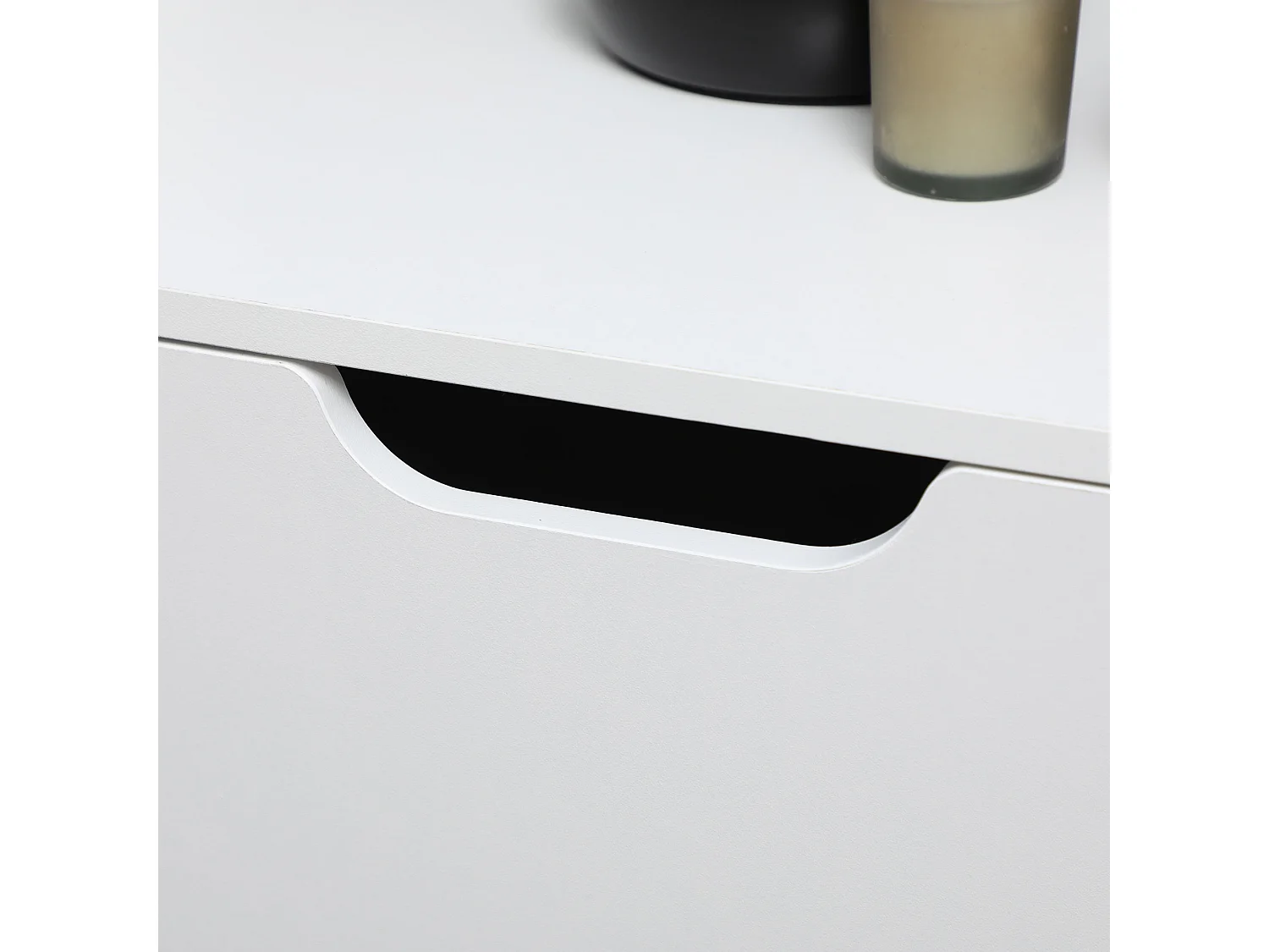 Mobile da salotto con 2 armadietti e cassetto grigio e bianco