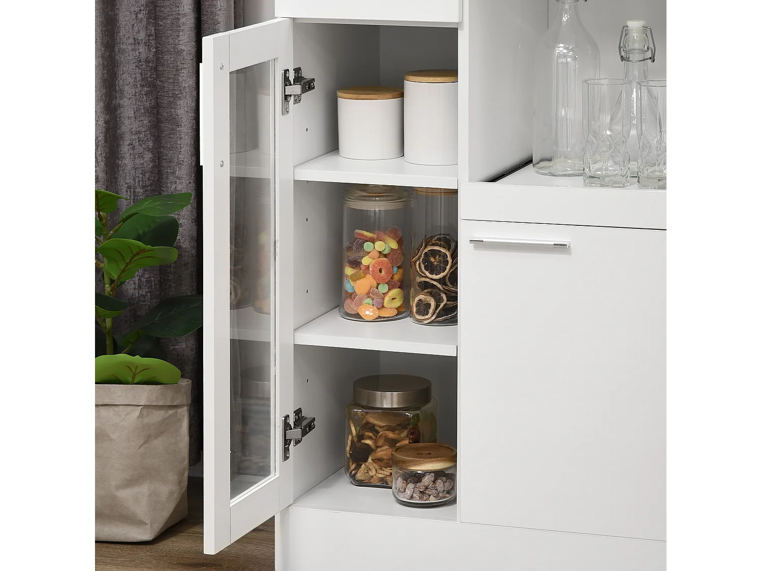 Credenza moderna con armadietti e cassetto legno e vetro bianco