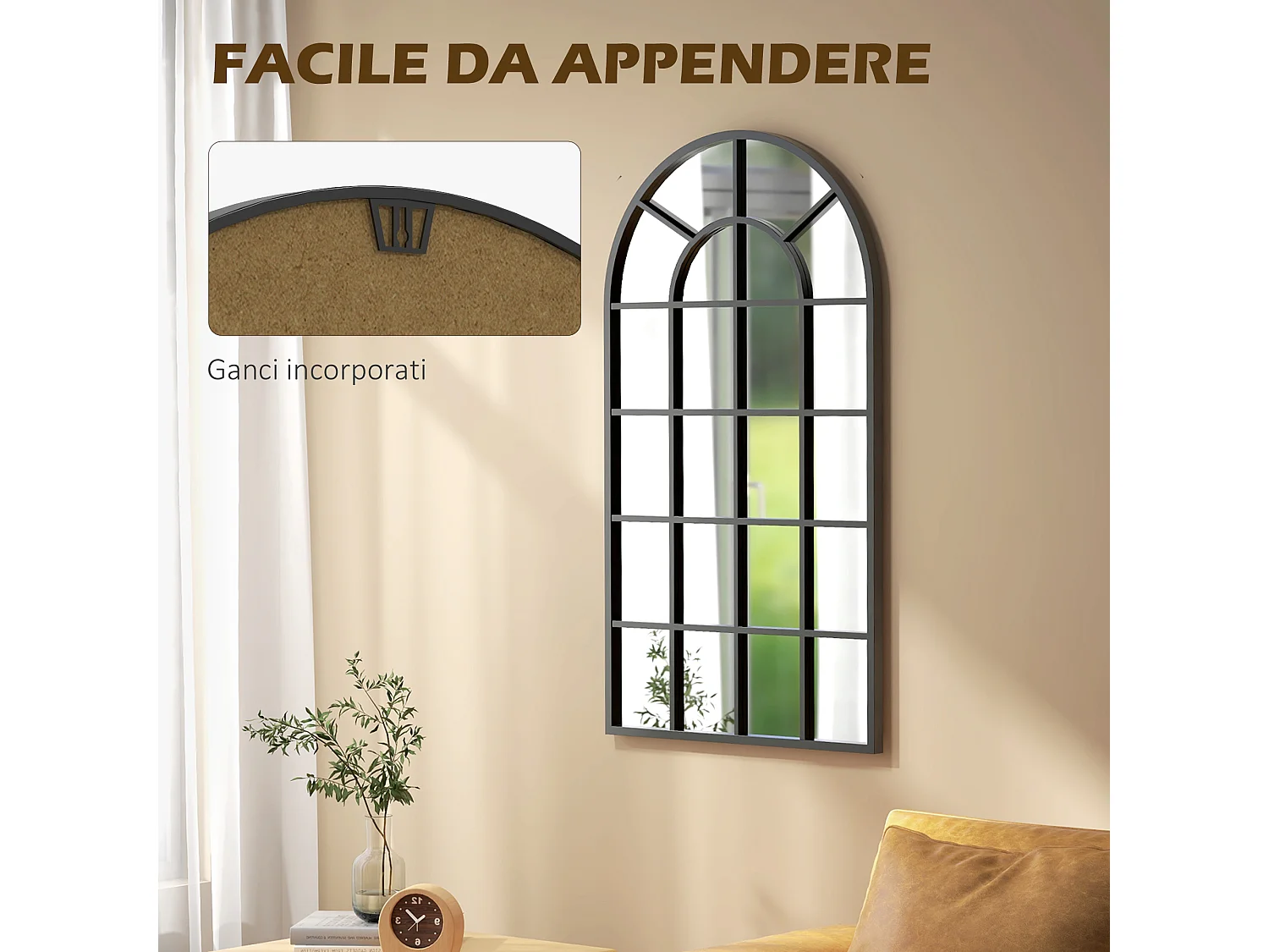 Specchio ad arco con montaggio a parete in vetro e metallo nero