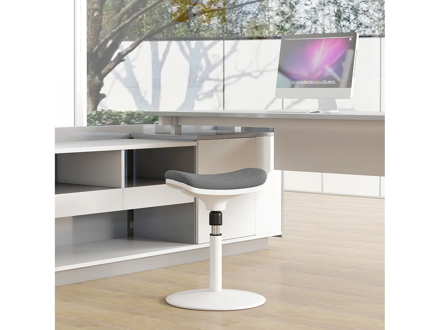 Sgabello ergonomico ad altezza regolabile con inclinazione a 5° grigio