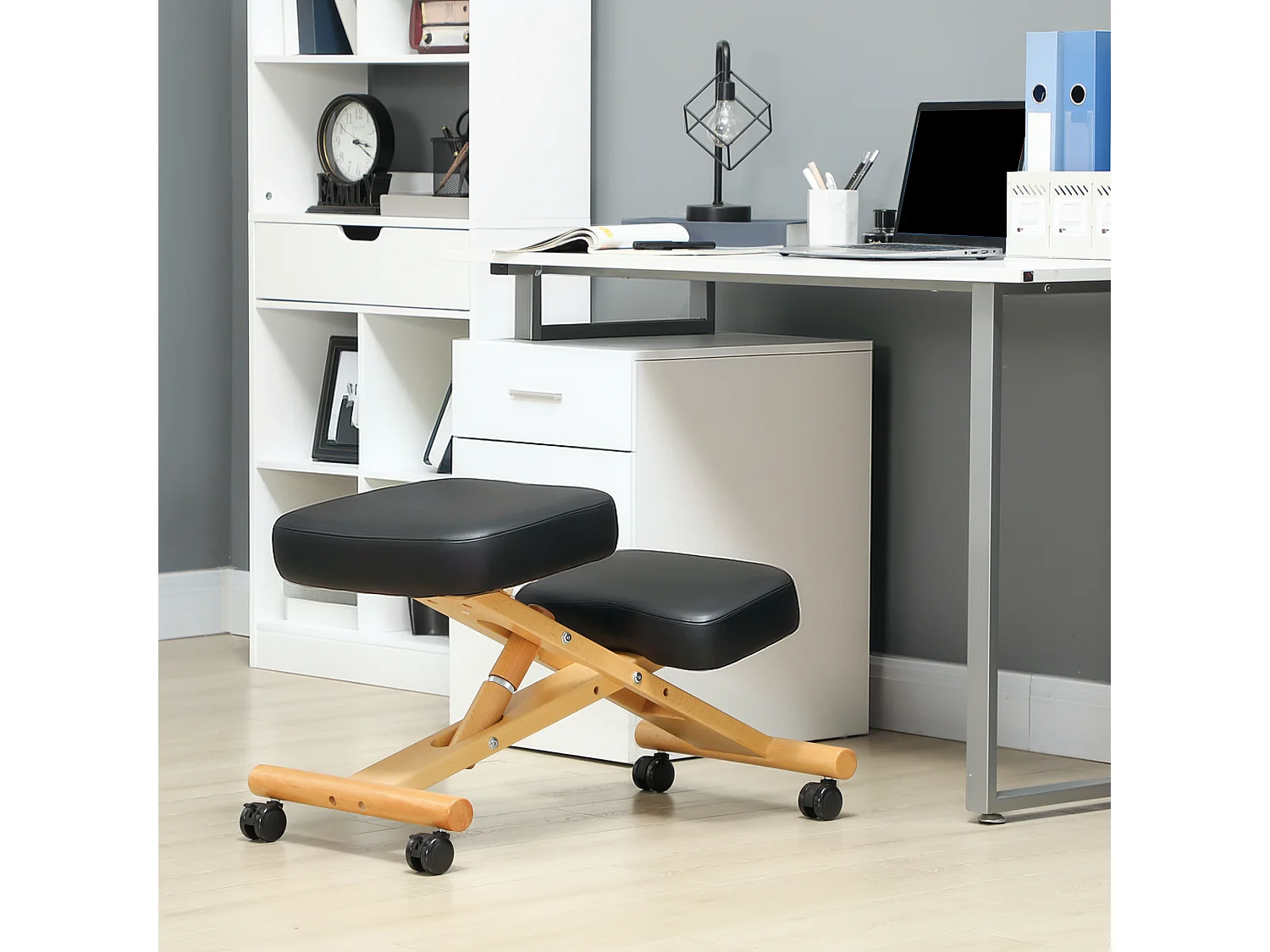 Sedia posturale con inginocchiatoio e altezza regolabile nero