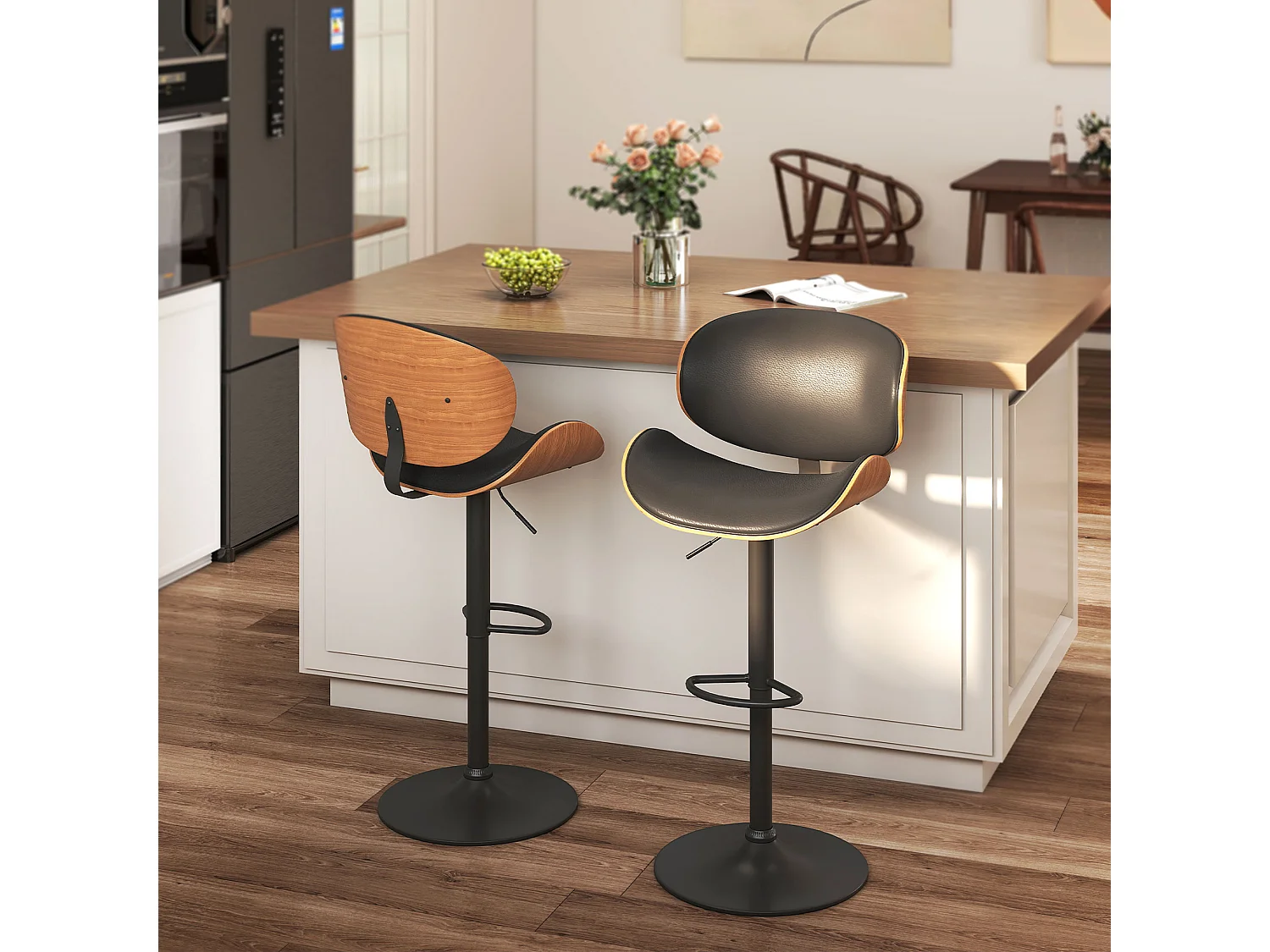 Set di 2 sgabelli da bar con schienale e poggiapiedi in legno nero