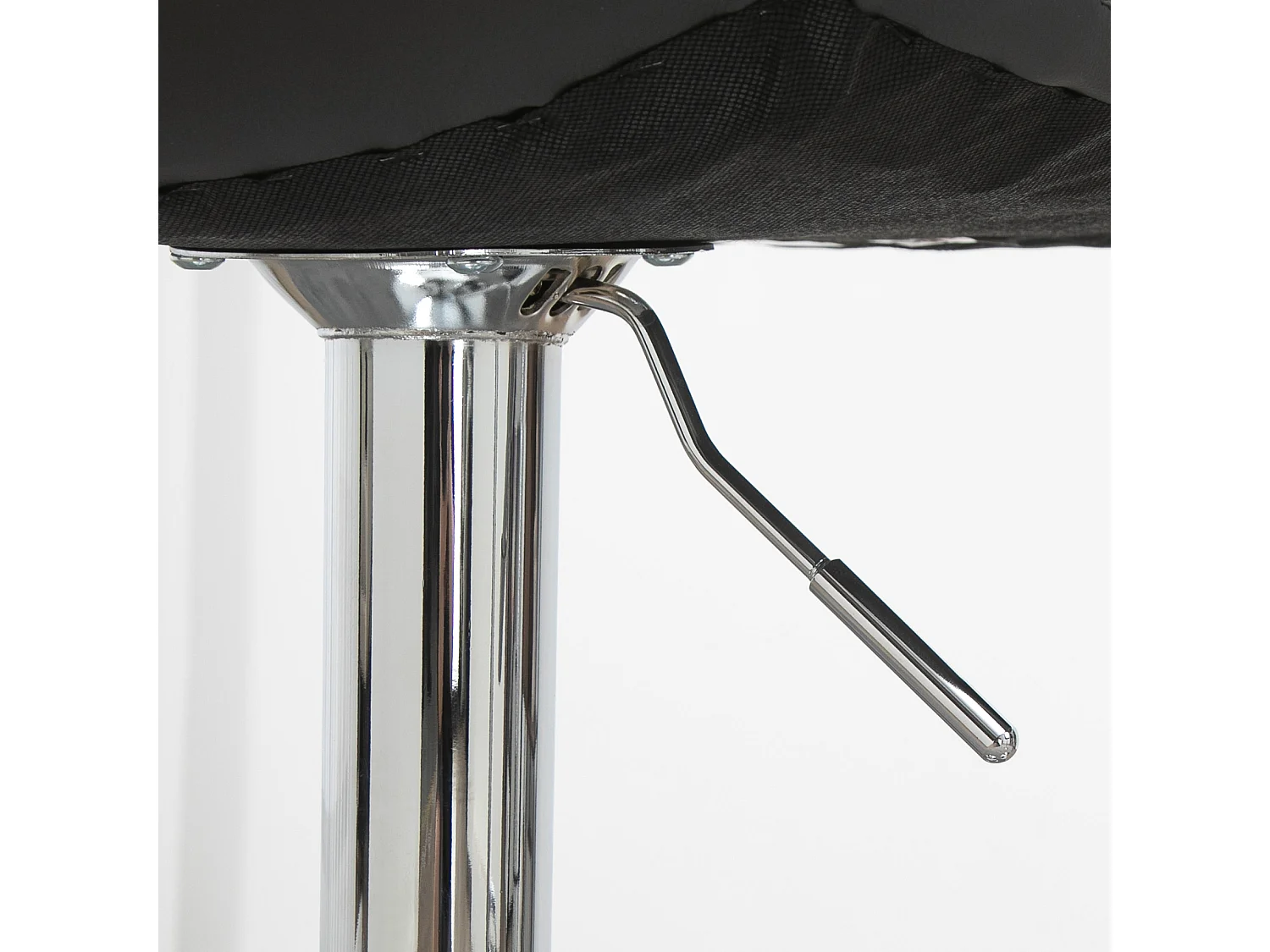 Set 2 sgabelli da bar in similpelle girevoli con schienale