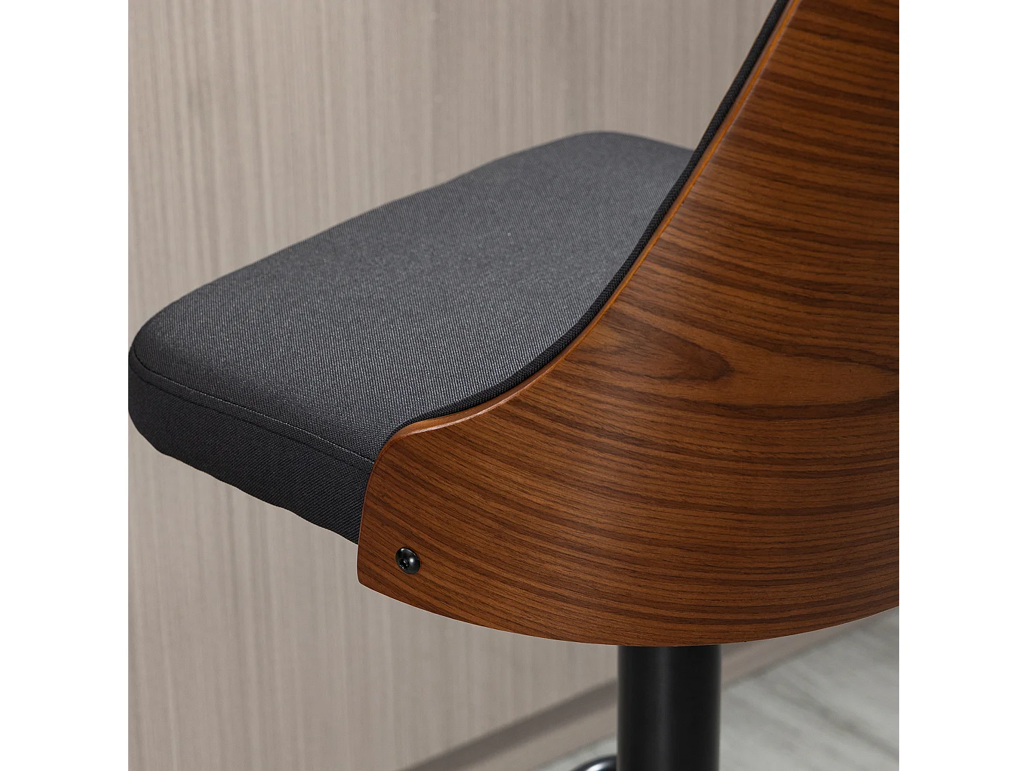 Set 2 sgabelli da bar moderni e girevoli ad altezza regolabile