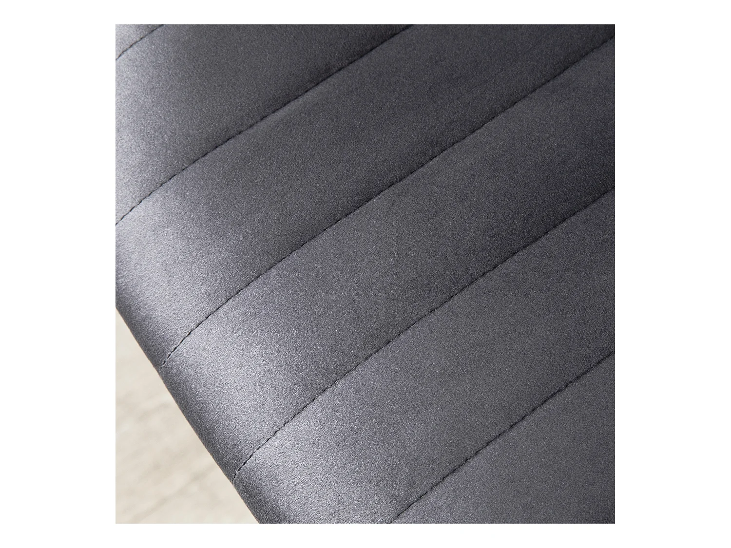 Set 2 sgabelli bar girevoli effetto velluto altezza regolabile