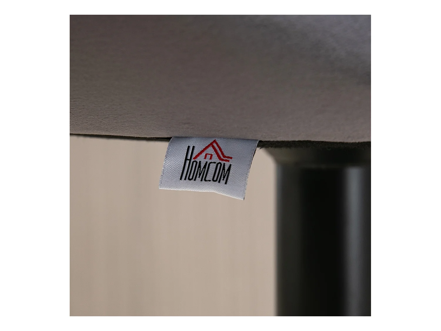 Set 2 sgabelli bar girevoli effetto velluto altezza regolabile