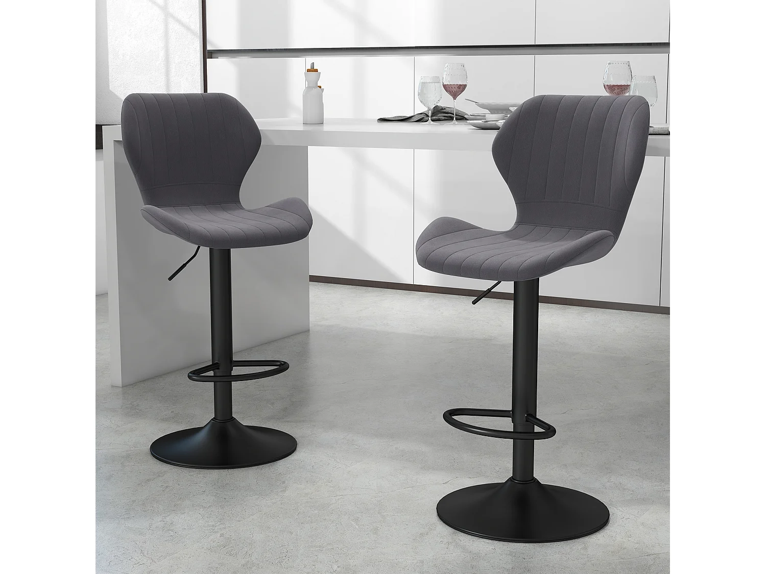 Set 2 sgabelli bar girevoli effetto velluto altezza regolabile